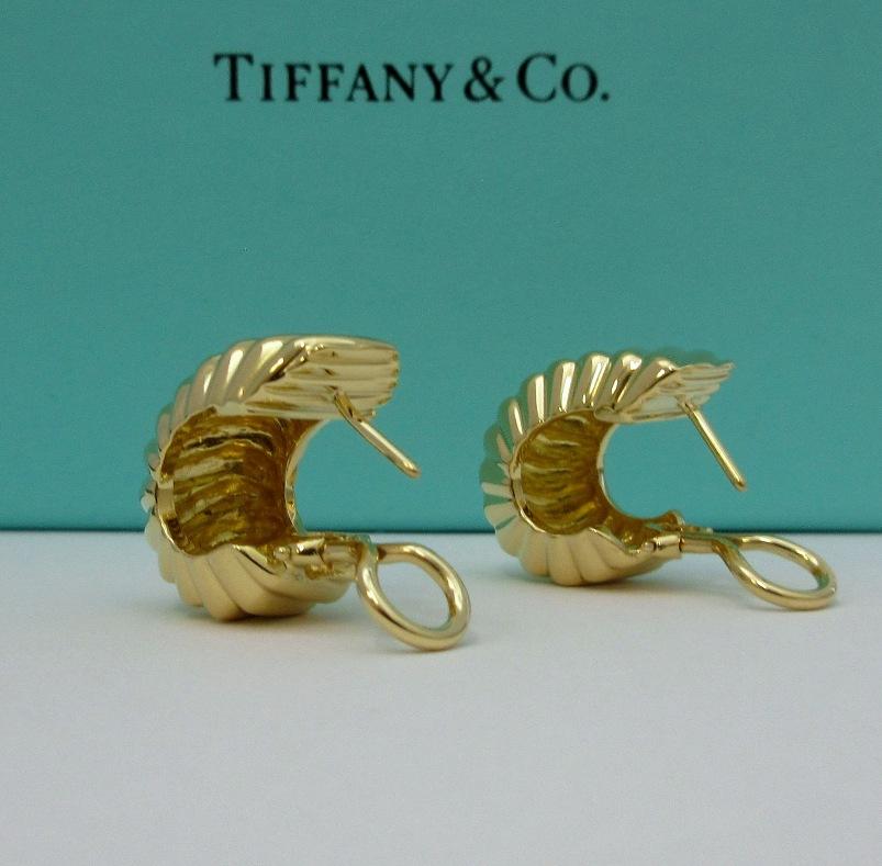 TIFFANY & Co. Cordis-Ohrringe aus 18 Karat Gelbgold 3