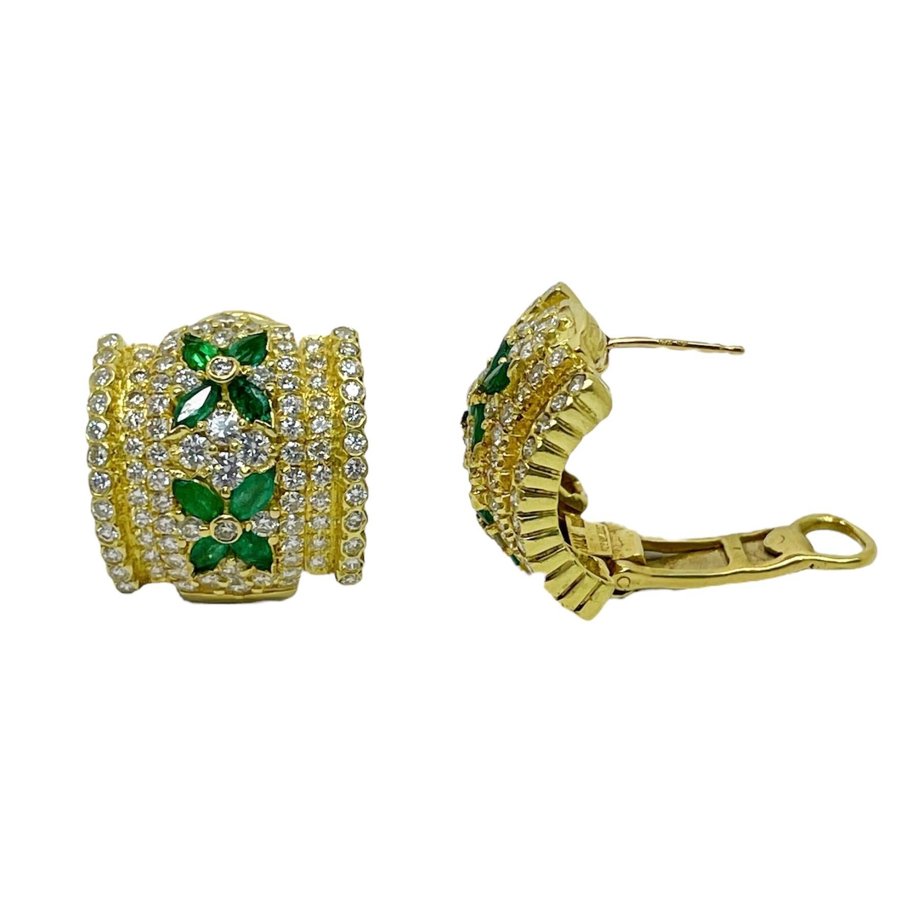 Round Cut Tiffany & Co., 18K Yellow Gold, Diamond and Emerald Earrings For Sale