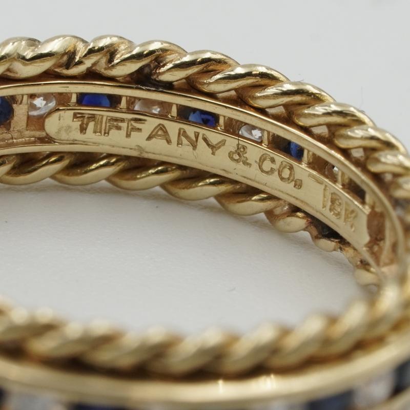 Round Cut Tiffany & Co 18K Yellow Gold Diamond and Sapphire Ring