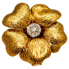 Tiffany & Co. 18K Yellow Gold Diamond Flower Pin Brooch