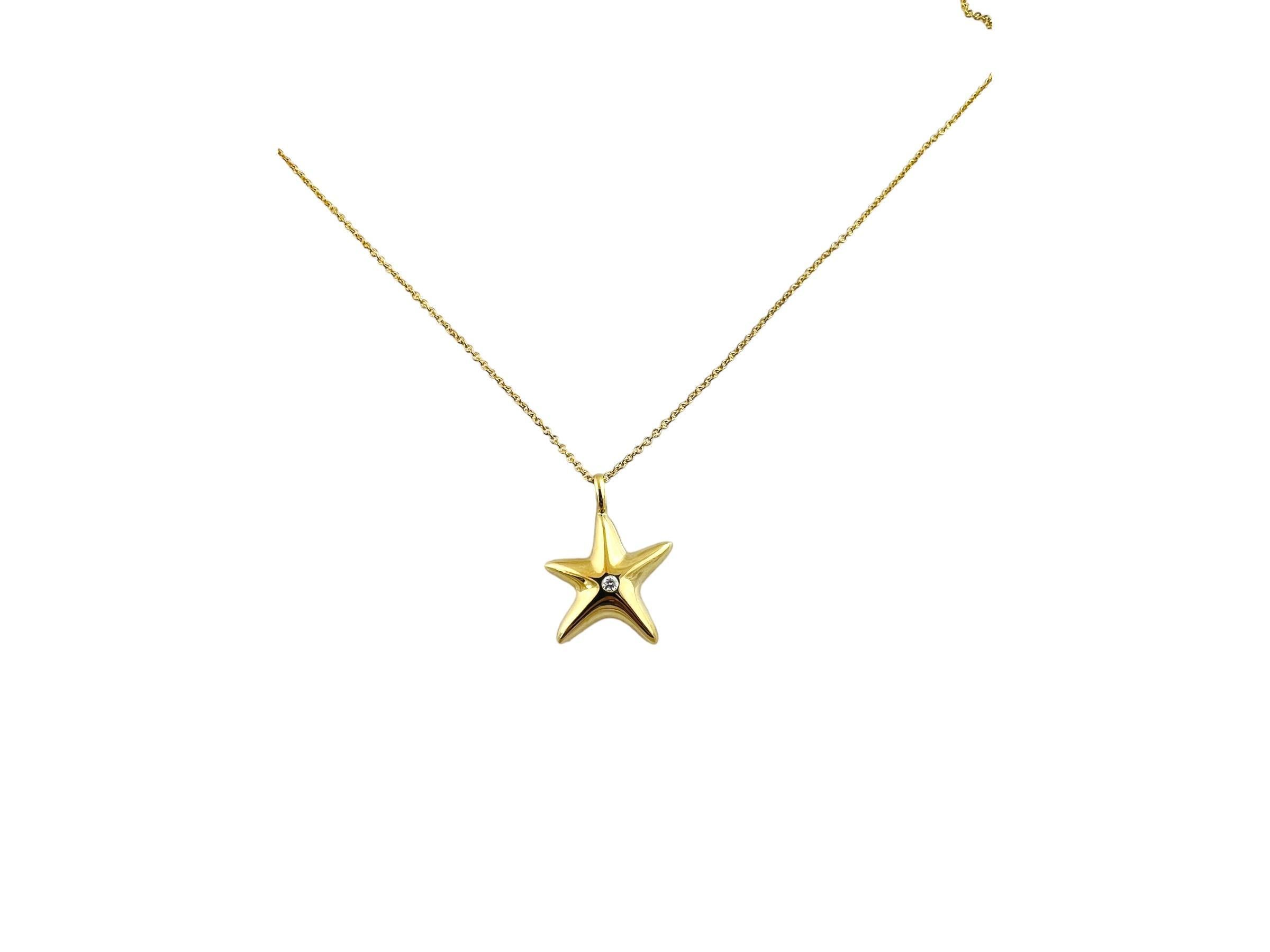 Vintage Tiffany & Co. 18K Yellow Gold Diamond Starfish Pendant Necklace

This beautiful starfish pendant necklace is set in 18K yellow gold.

Tiffany chain is approx. 16