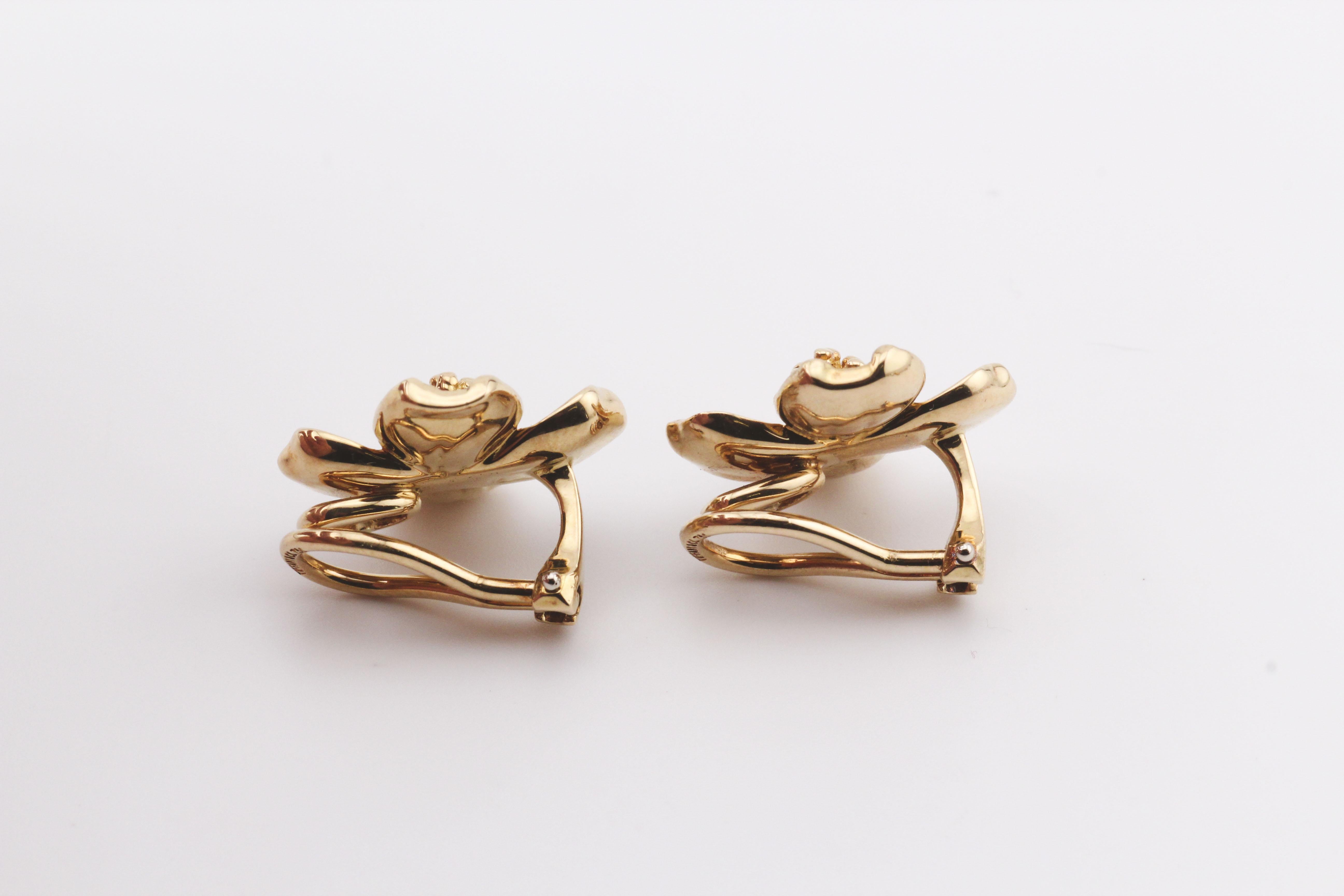 Women's Tiffany & Co. 18K Yellow Gold Dogwood Flower Earrings