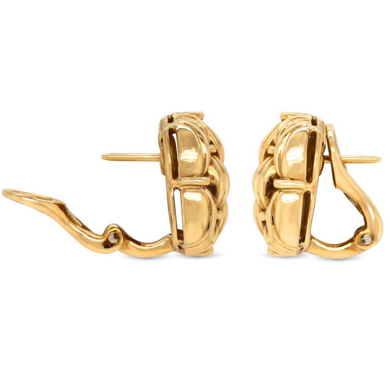 Tiffany and Co 18 Karat Yellow Gold Earrings For Sale at 1stDibs