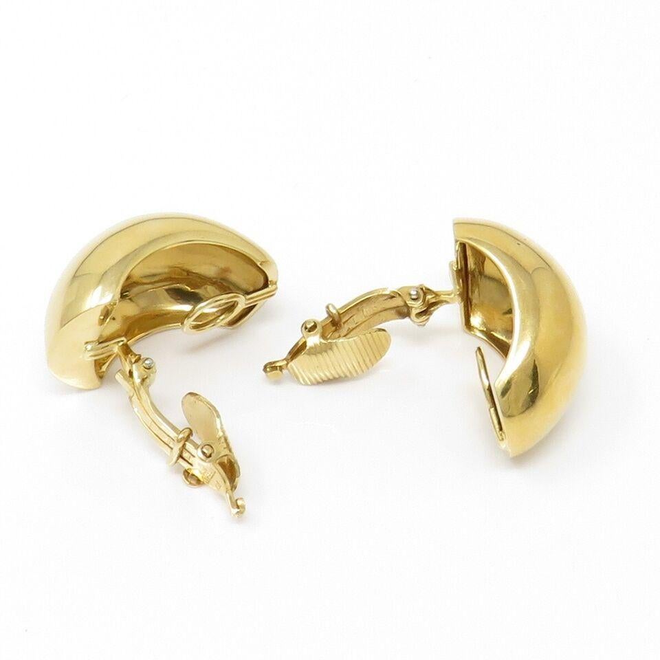 TIFFANY & Co. 18k Yellow Gold Earrings In Excellent Condition For Sale In Chicago, IL