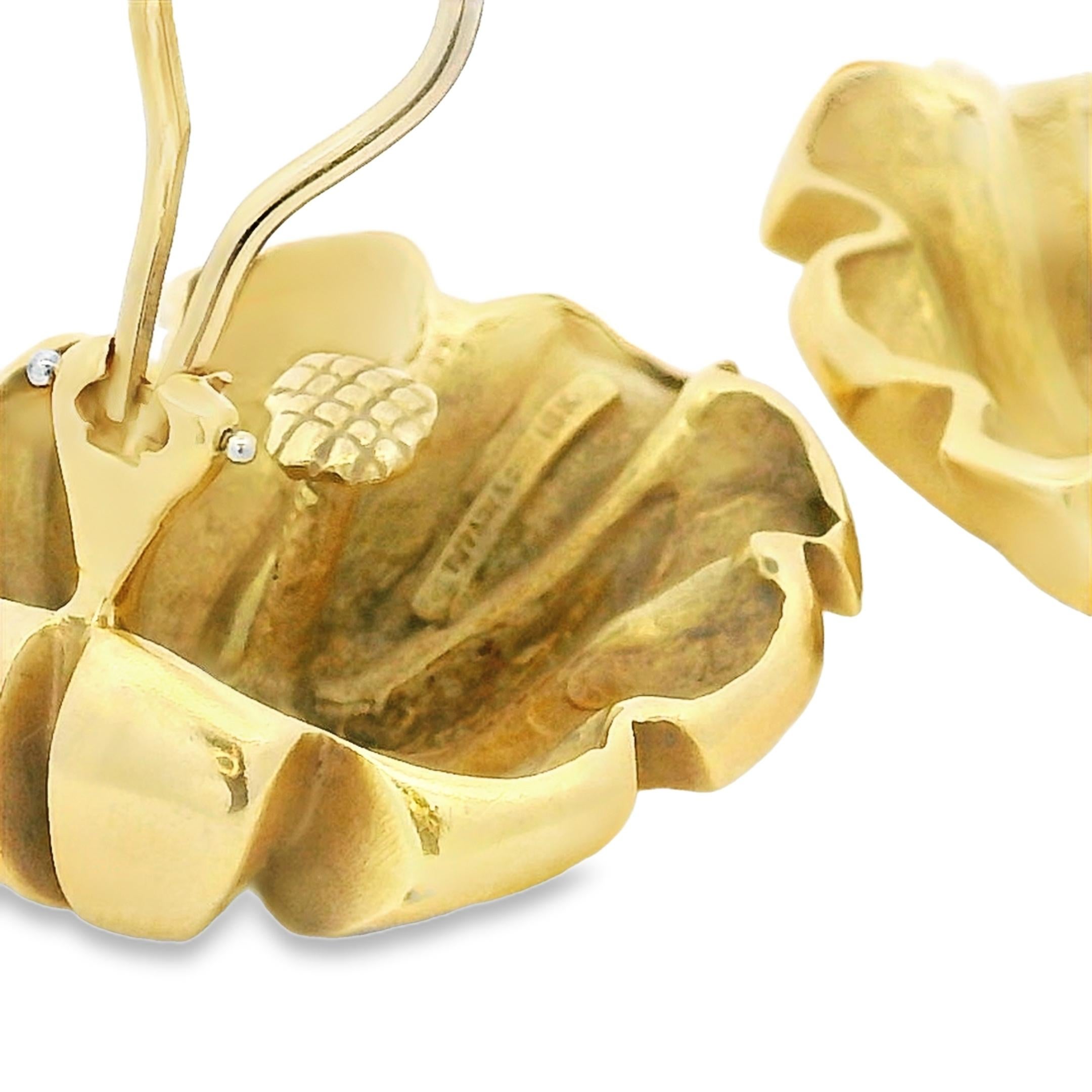 Tiffany & Co. 18k Gelbgold Ohrringe, großes Blumenmotiv im modernistischen Stil im Angebot 3