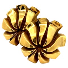 Tiffany & Co. 18k Gelbgold Ohrringe, großes Blumenmotiv im modernistischen Stil