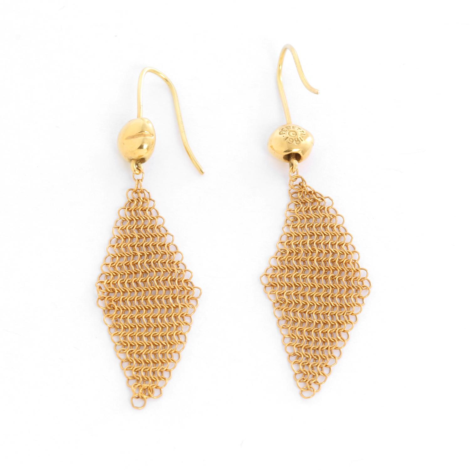 Tiffany & Co. 18K Yellow Gold Elsa Peretti Mesh Drop  Dangle Earrings - Dangle mesh earrings. Measuring at widest point 20 mm. Total length 3 inches. Hallmarks 