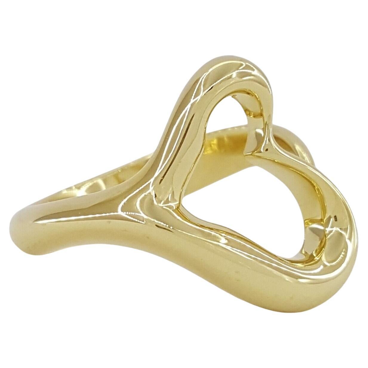 Tiffany & Co. 18K Yellow Gold Elsa Peretti Open Heart Ring In Excellent Condition For Sale In Rome, IT