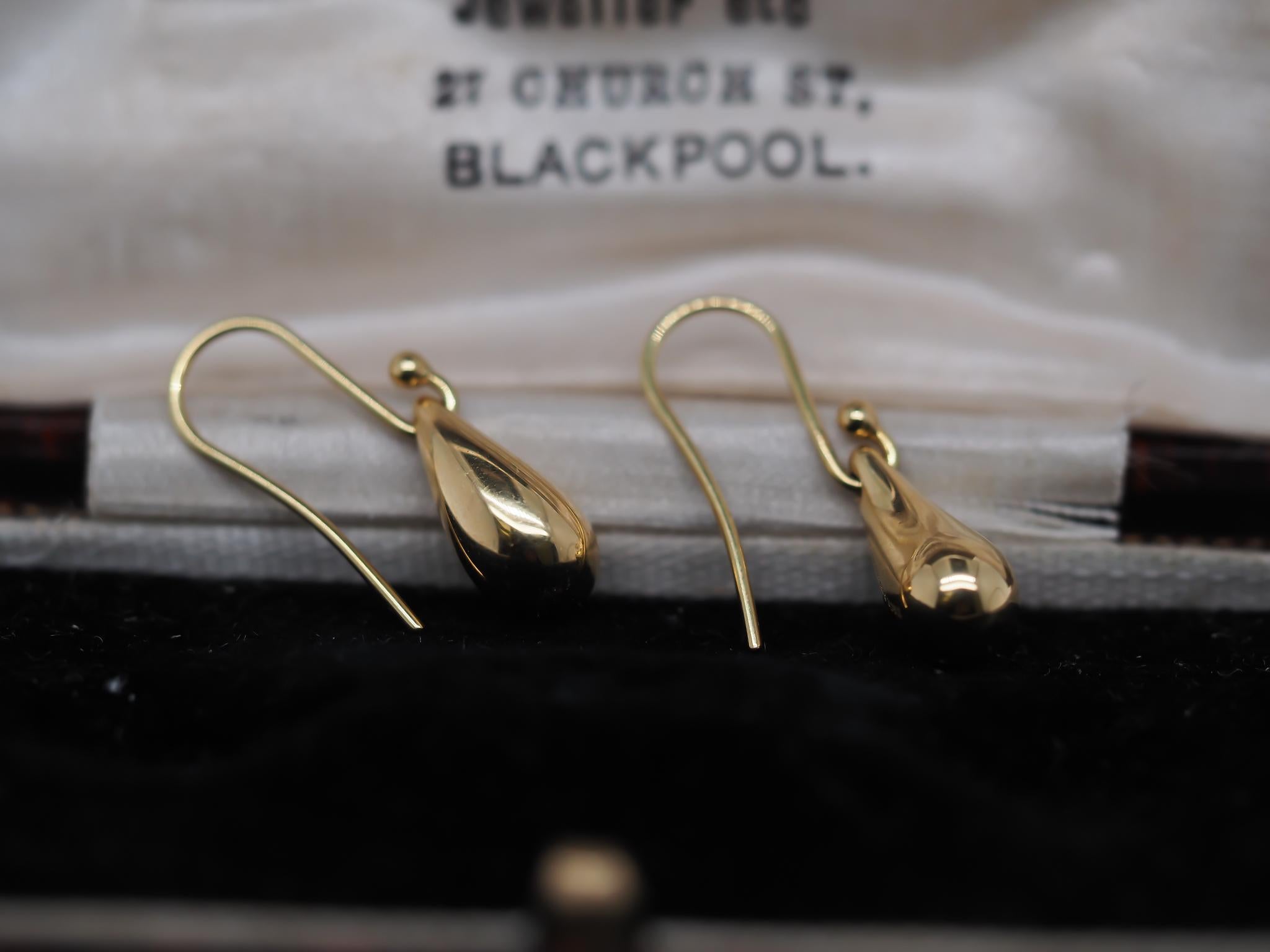 Tiffany & Co. Elsa Peretti Tropfenohrringe aus 18 Karat Gelbgold mit Tropfenmuster im Angebot 5