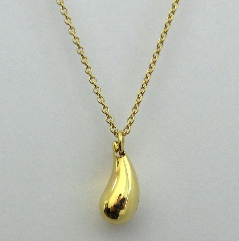 TIFFANY & Co. 18K Yellow Gold Elsa Peretti Teardrop Pendant Necklace

Metal: 18K Yellow Gold
Chain: 16
