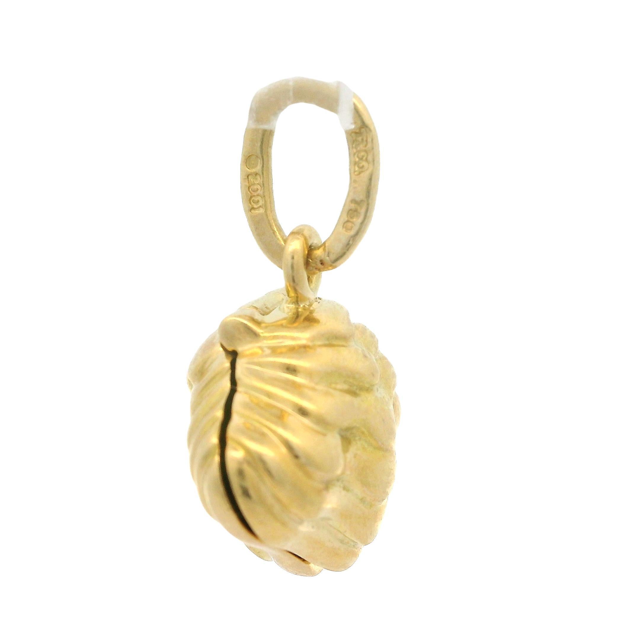 Tiffany & Co. 18k Yellow Gold Enamel Pearl Open Seashell Oyster Charm Pendant In Excellent Condition In Montclair, NJ