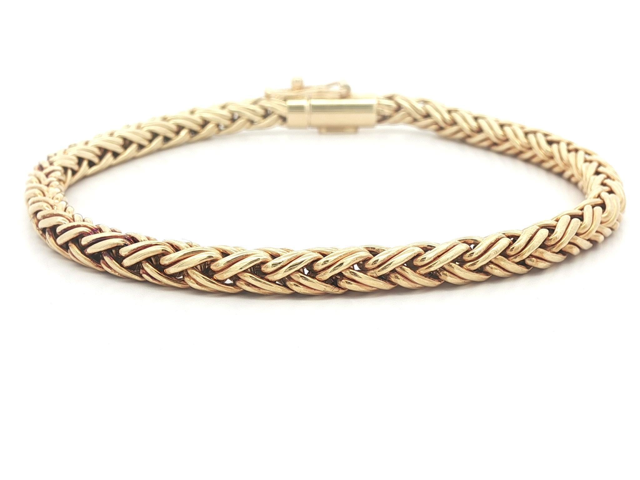 Tiffany & Co. 18k Yellow Gold Fancy Wheat Link Chain Bracelet w/ Original Box Pour femmes en vente