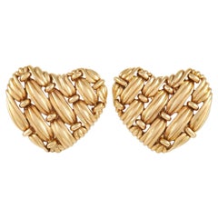 Tiffany & Co. Boucles d'oreilles clips en or jaune 18 carats en forme de cœur