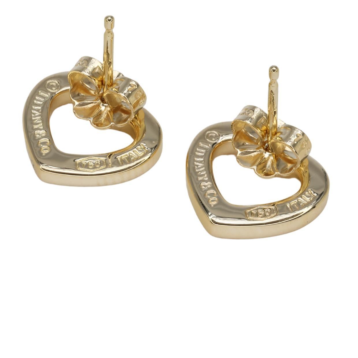 Pendientes Corazón Tiffany & Co. de oro amarillo de 18 quilates Made in Italy en venta 1