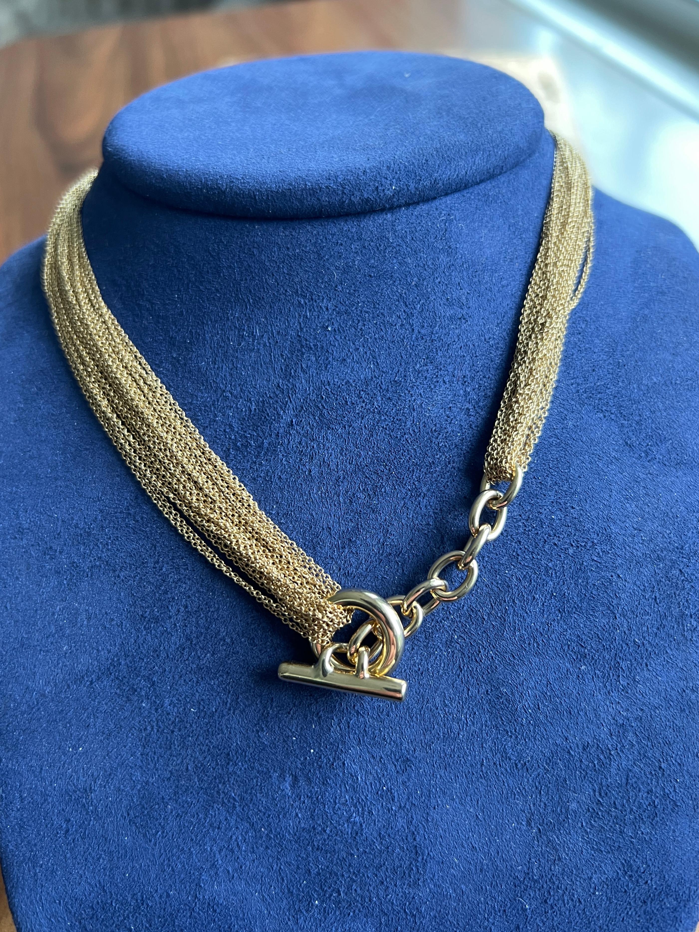Tiffany & Co. 18K Yellow Gold Heart Pendant Chain Toggle Necklace In Good Condition In Towson, MD