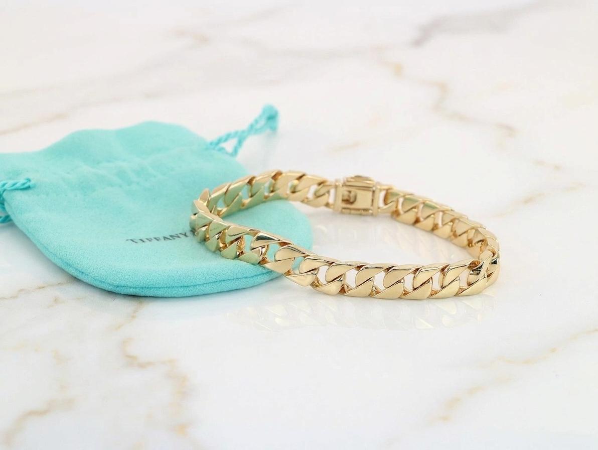Tiffany and Co. 18K Yellow Gold Heavy Curb Link Bracelet 67 Grams