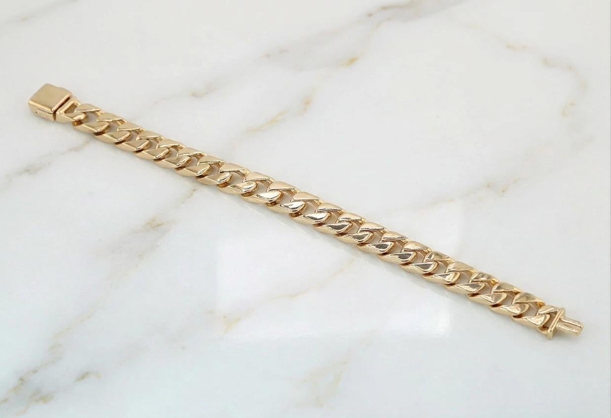 Tiffany and Co. 18K Yellow Gold Heavy Curb Link Bracelet 67 Grams
