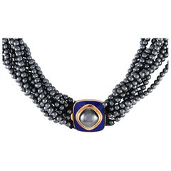 Tiffany & Co. Collana di perle in ematite e smalto in oro giallo 18 carati