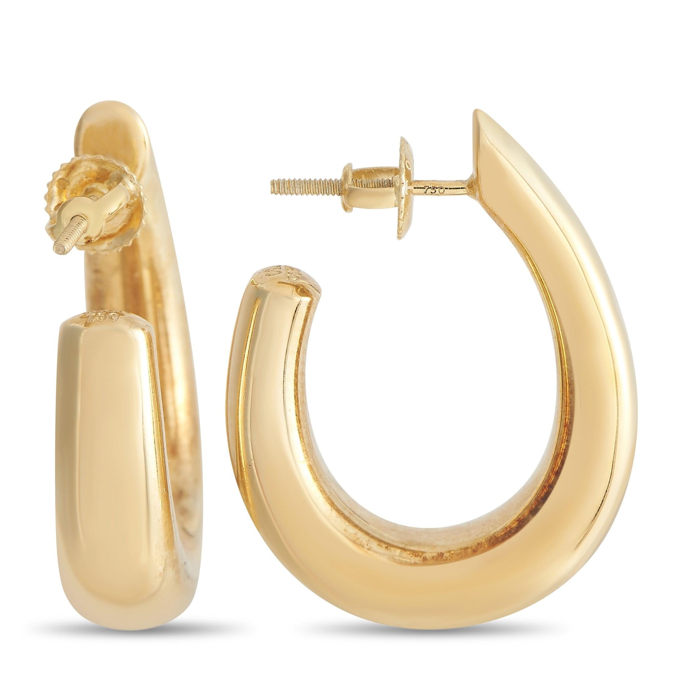 Effortlessly make a simple outfit feel more put together by adding this pair of chunky hoop earrings from Tiffany & Co. This classic piece of jewelry features an open hoop with a threaded post and a screw-back closure. The earrings are made from