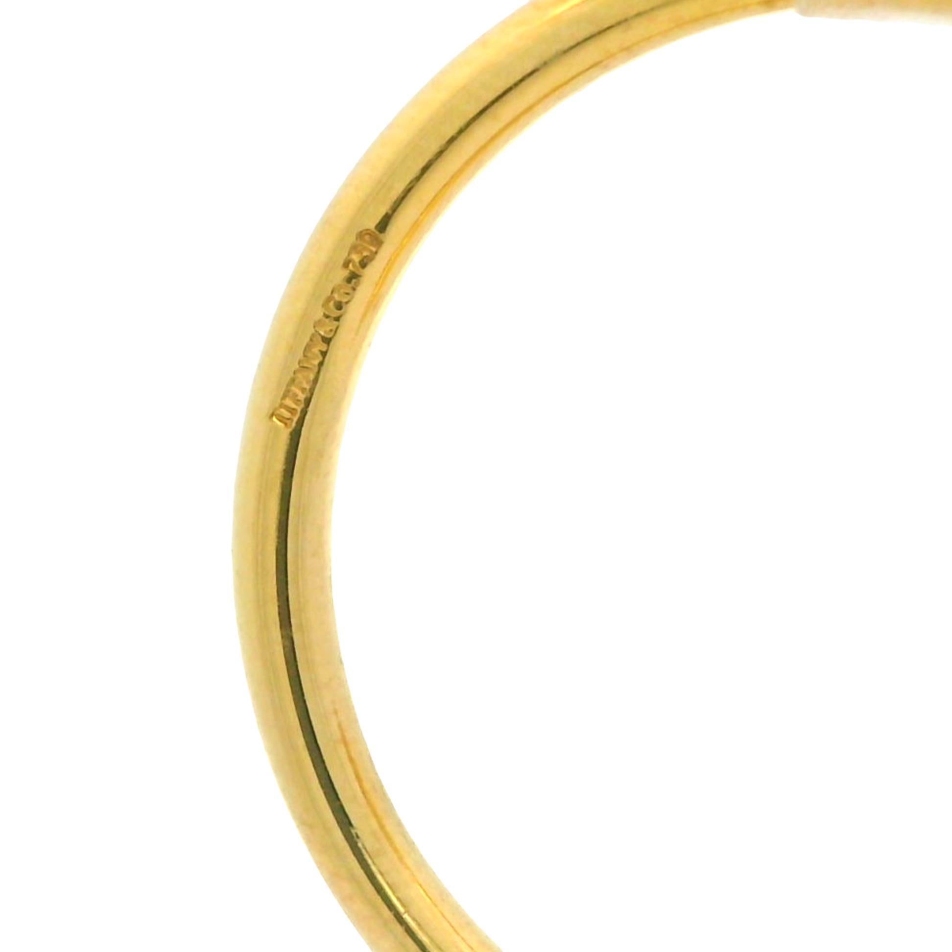 Tiffany & Co. Ferro di cavallo in oro giallo 18k Portachiavi a forma di palla con chiusura a vite In condizioni ottime in vendita a Montclair, NJ