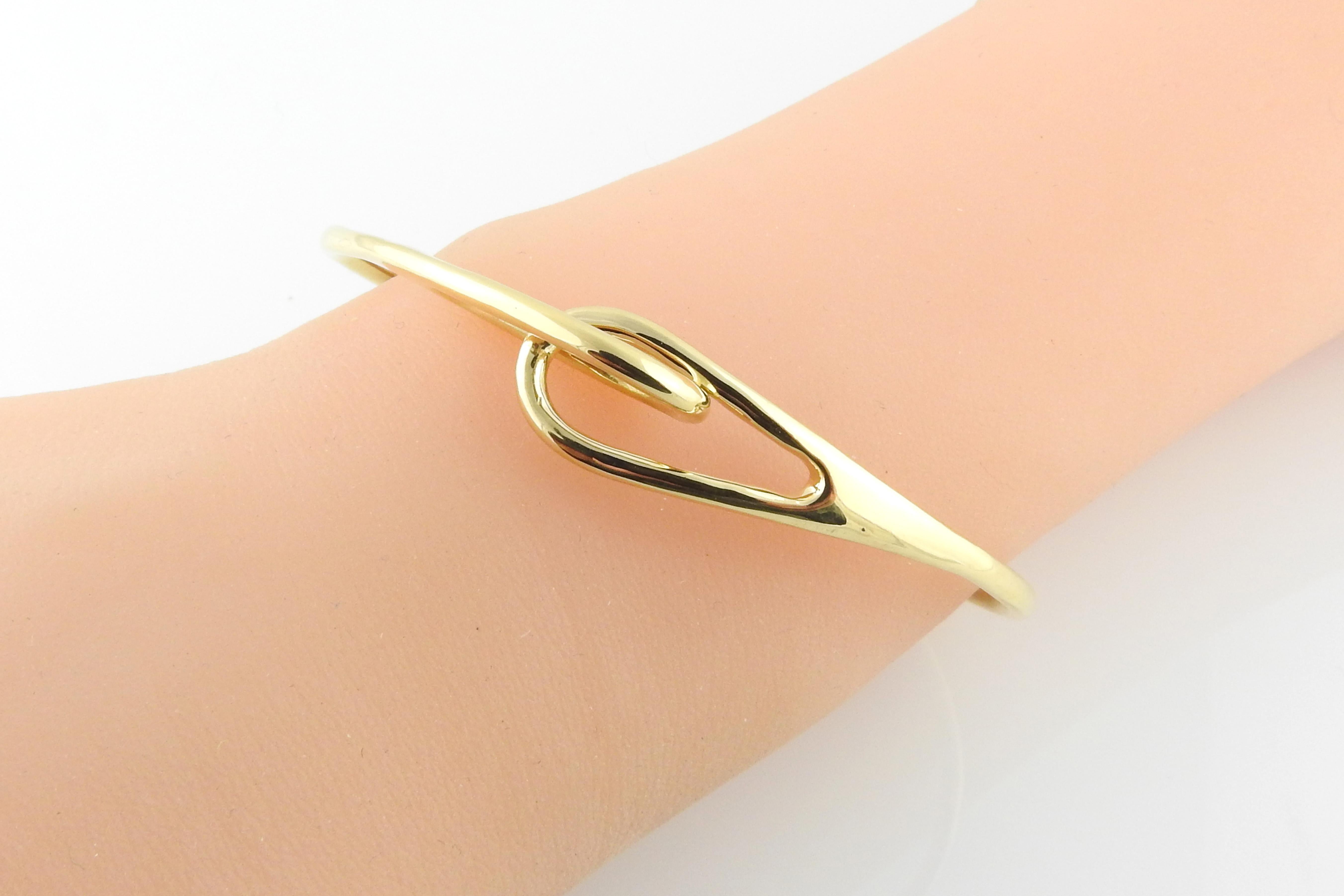 Tiffany & Co. 18K Yellow Gold Interlocking Double Loop Bangle Bracelet 1
