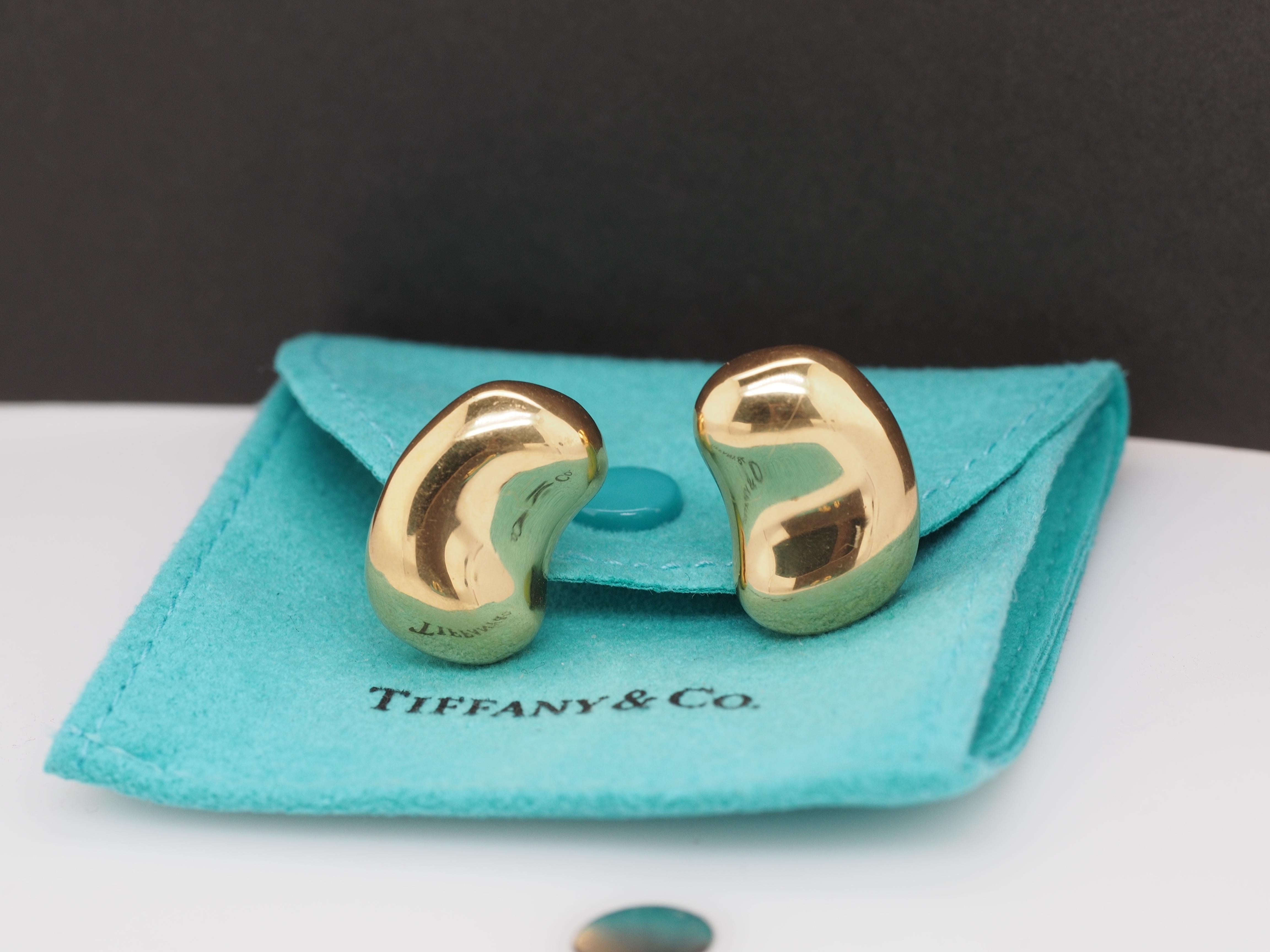Tiffany & Co. 18K Yellow Gold JUMBO Bean Earrings by Elsa Peretti In Good Condition For Sale In Atlanta, GA