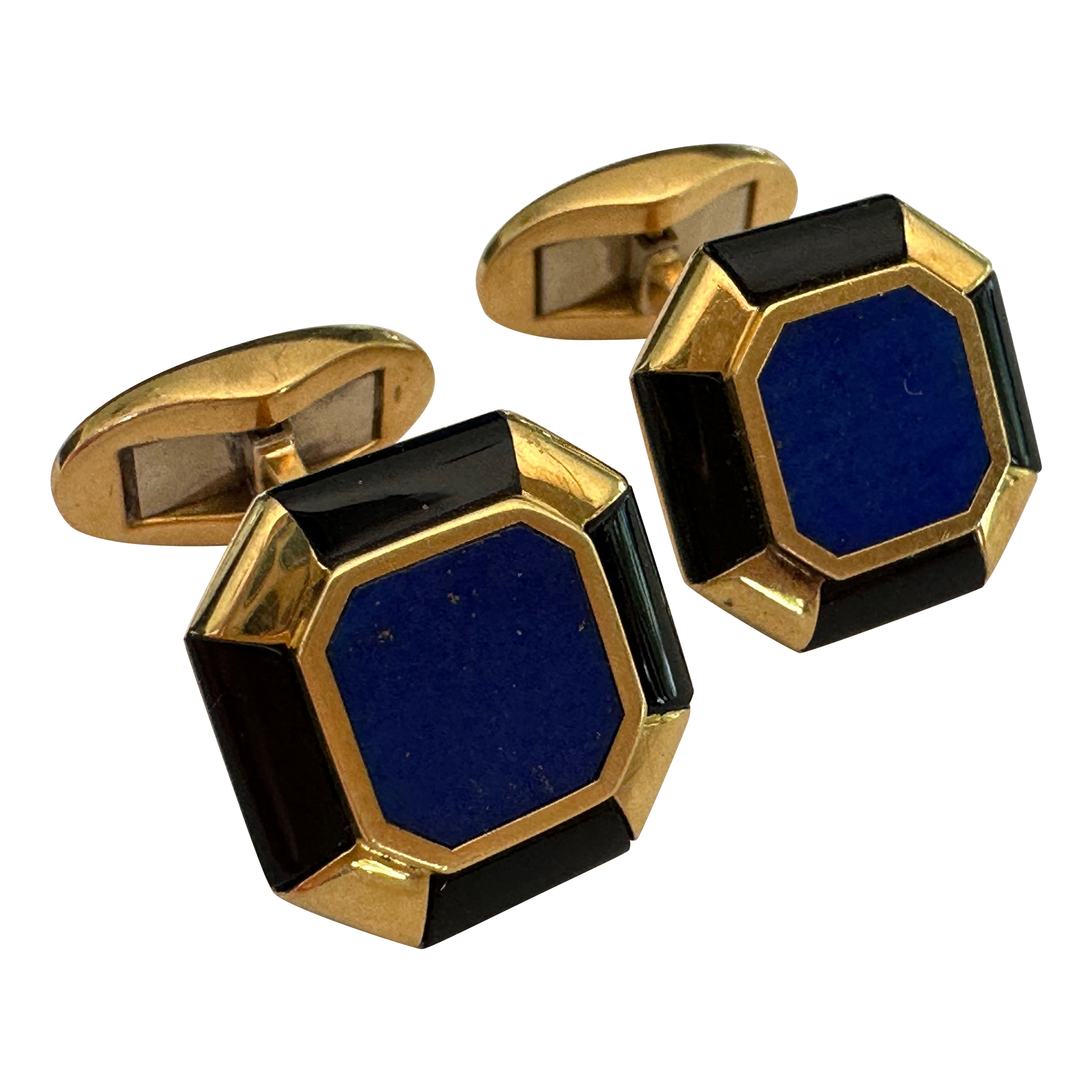 Gemelos Tiffany 
Co. de oro amarillo de 18 quilates con lapislázuli y esmalte negro en venta