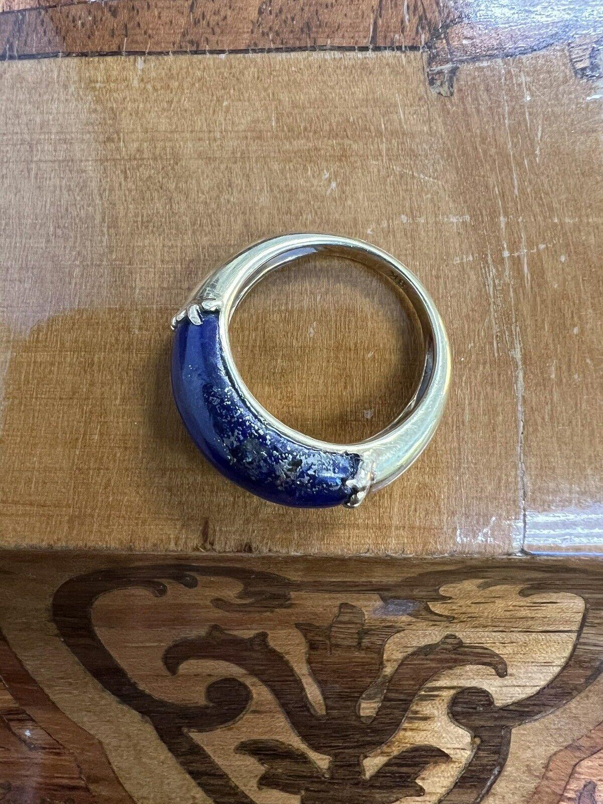TIFFANY & CO. 18k Yellow Gold & Lapis Ring Circa 1970s In Good Condition In Beverly Hills, CA