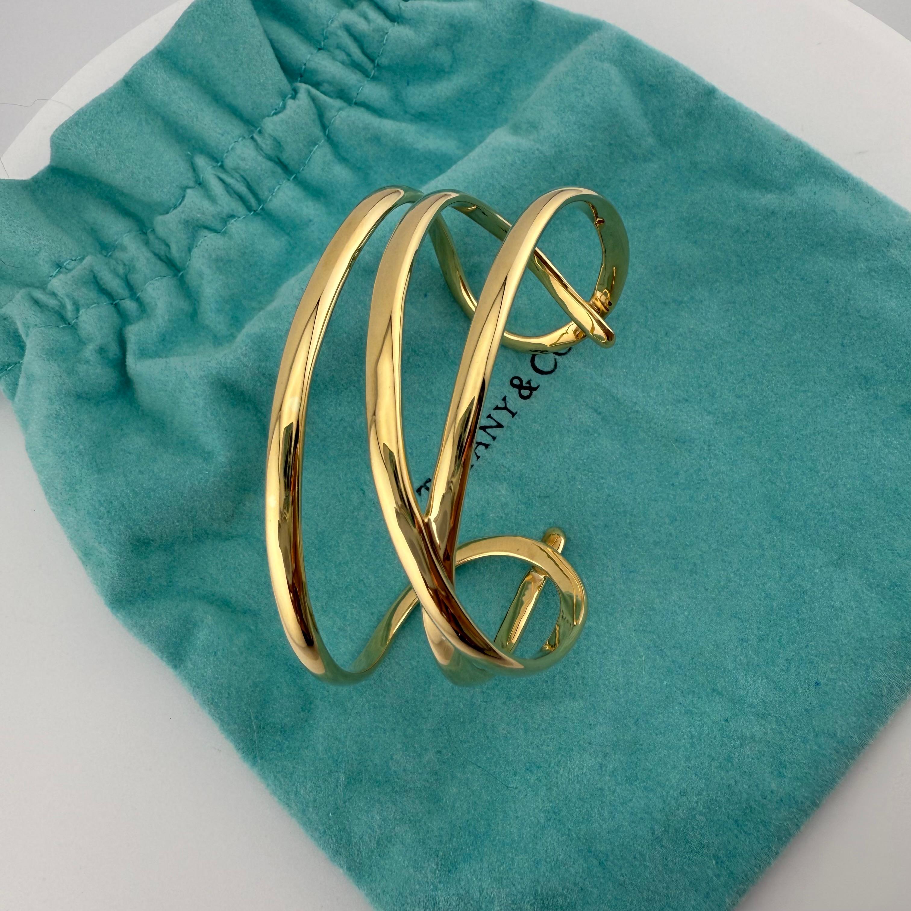 Tiffany & Co Bracelet à boucles en or jaune 18k en vente 9