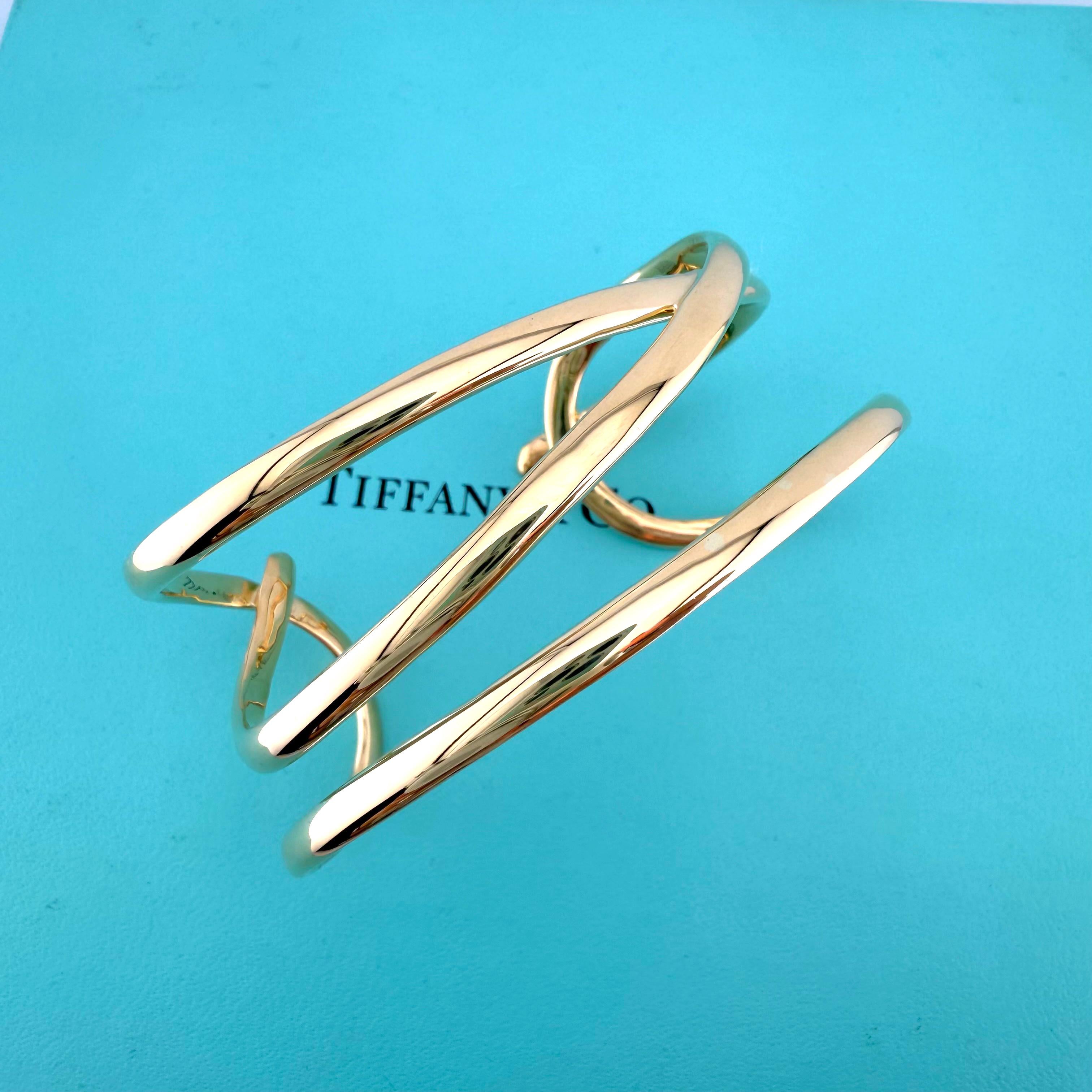 Tiffany & Co Bracelet à boucles en or jaune 18k en vente 1