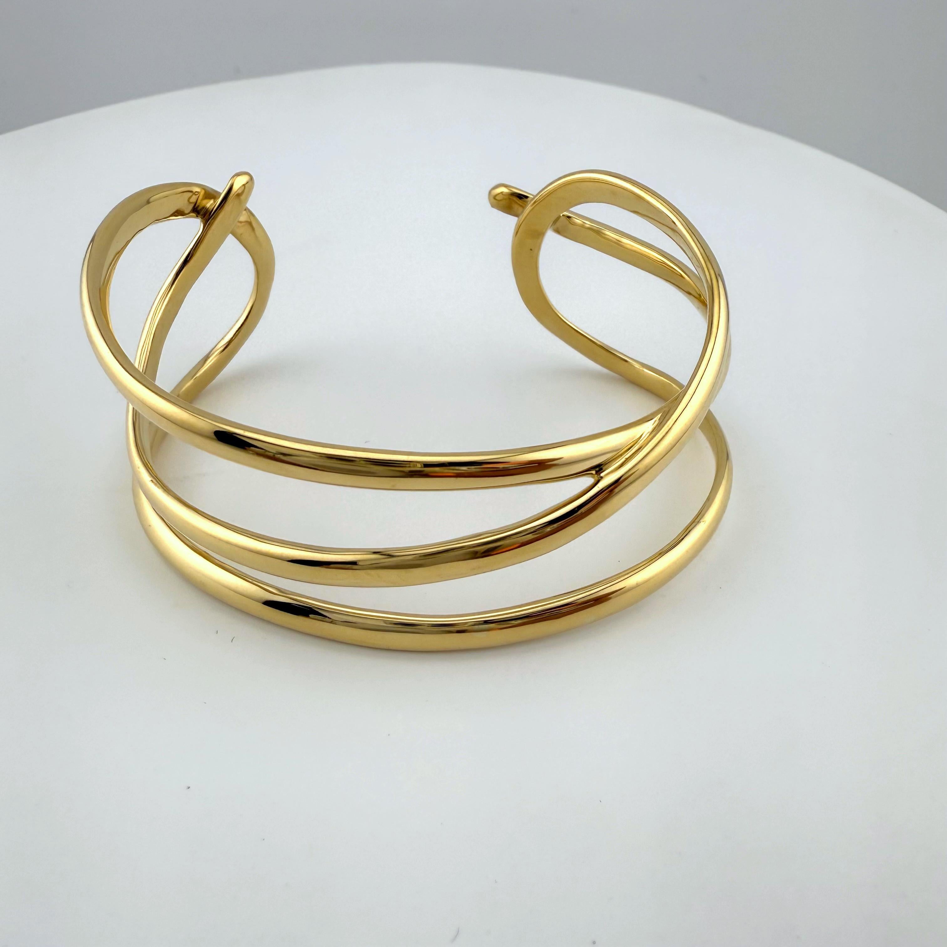 Tiffany & Co Bracelet à boucles en or jaune 18k en vente 4