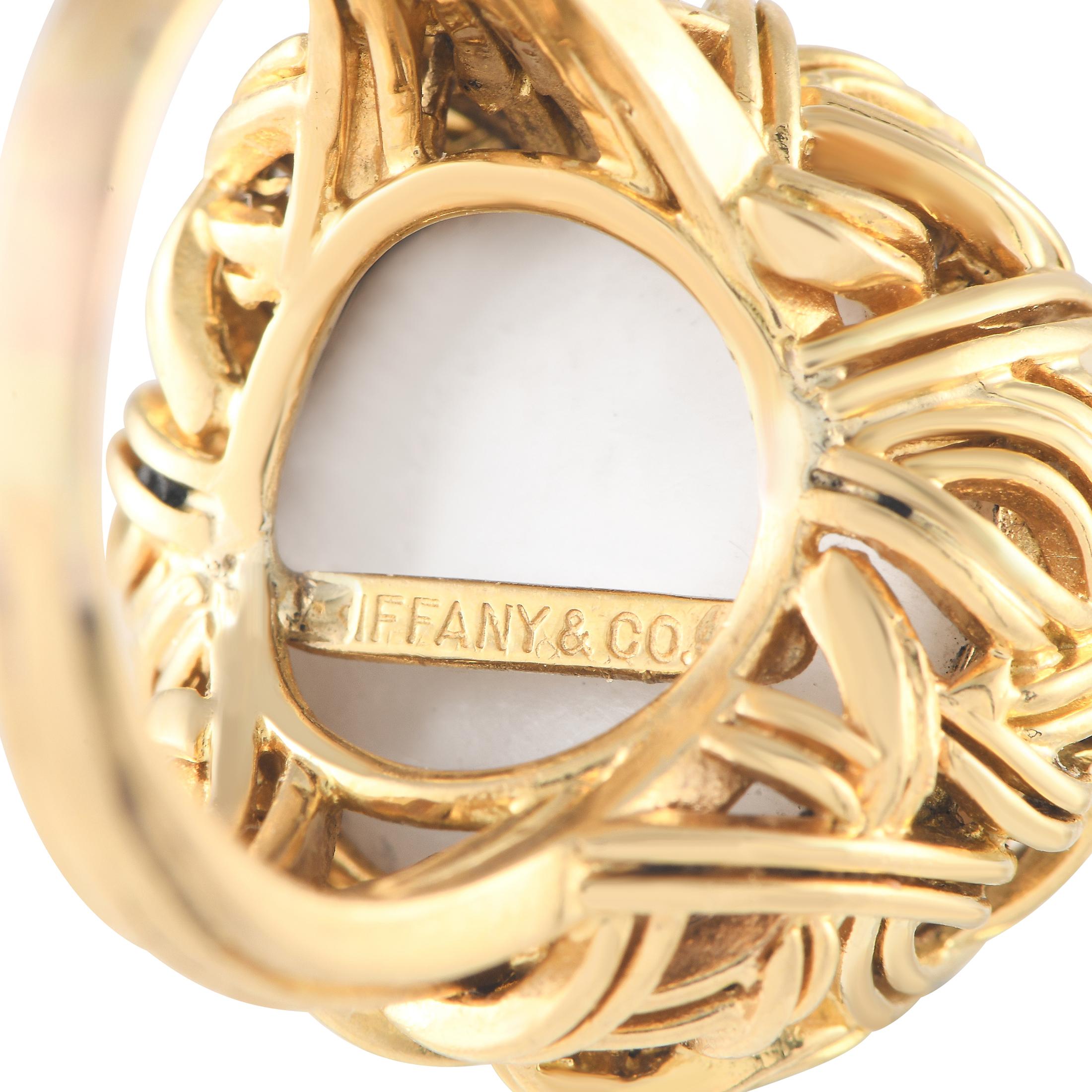 Tiffany & Co. 18 Karat Gelbgold Mabe Perlenring (Gemischter Schliff) im Angebot