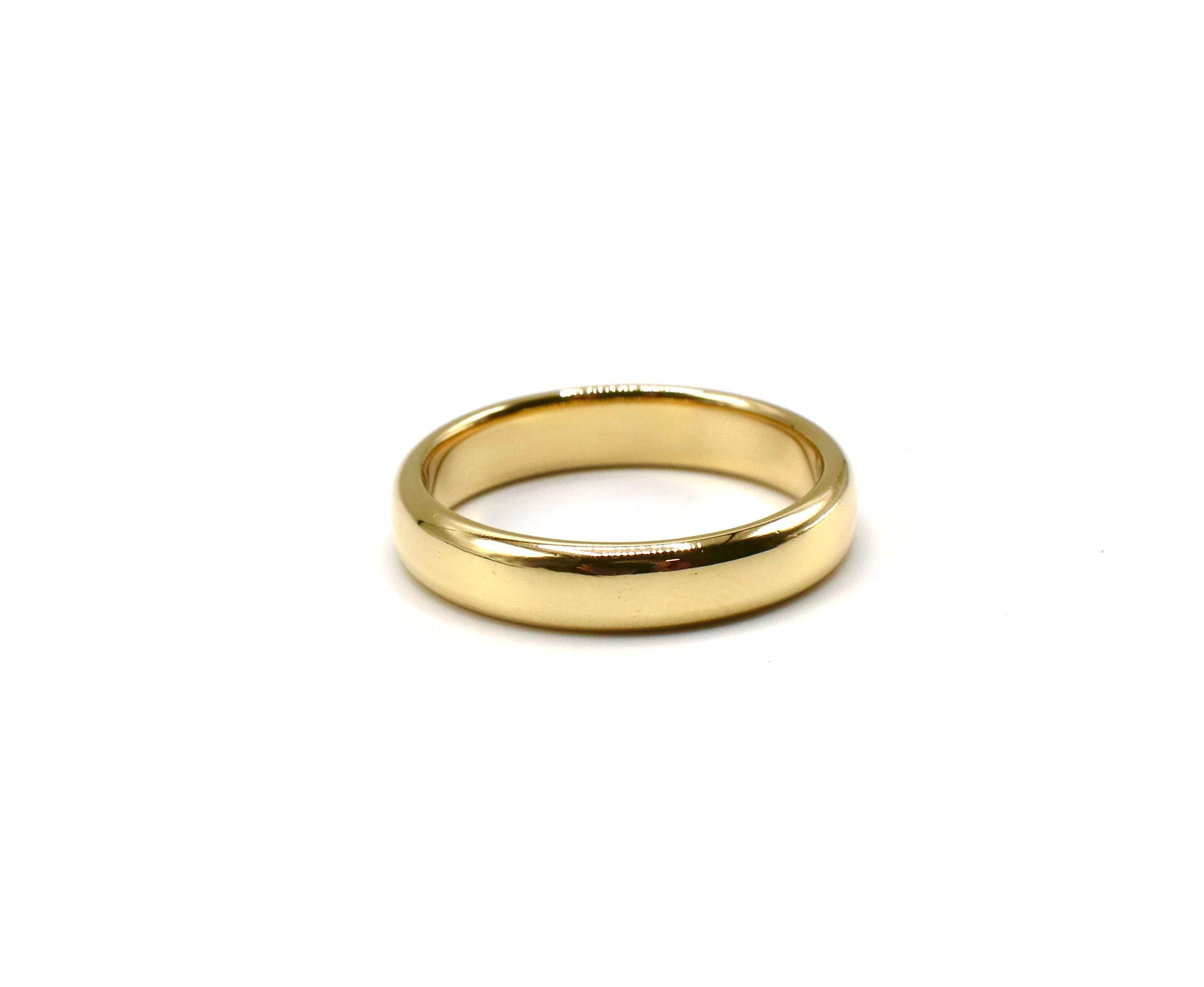 Contemporary Tiffany & Co. 18 Karat Yellow Gold Men's Wedding Band Ring