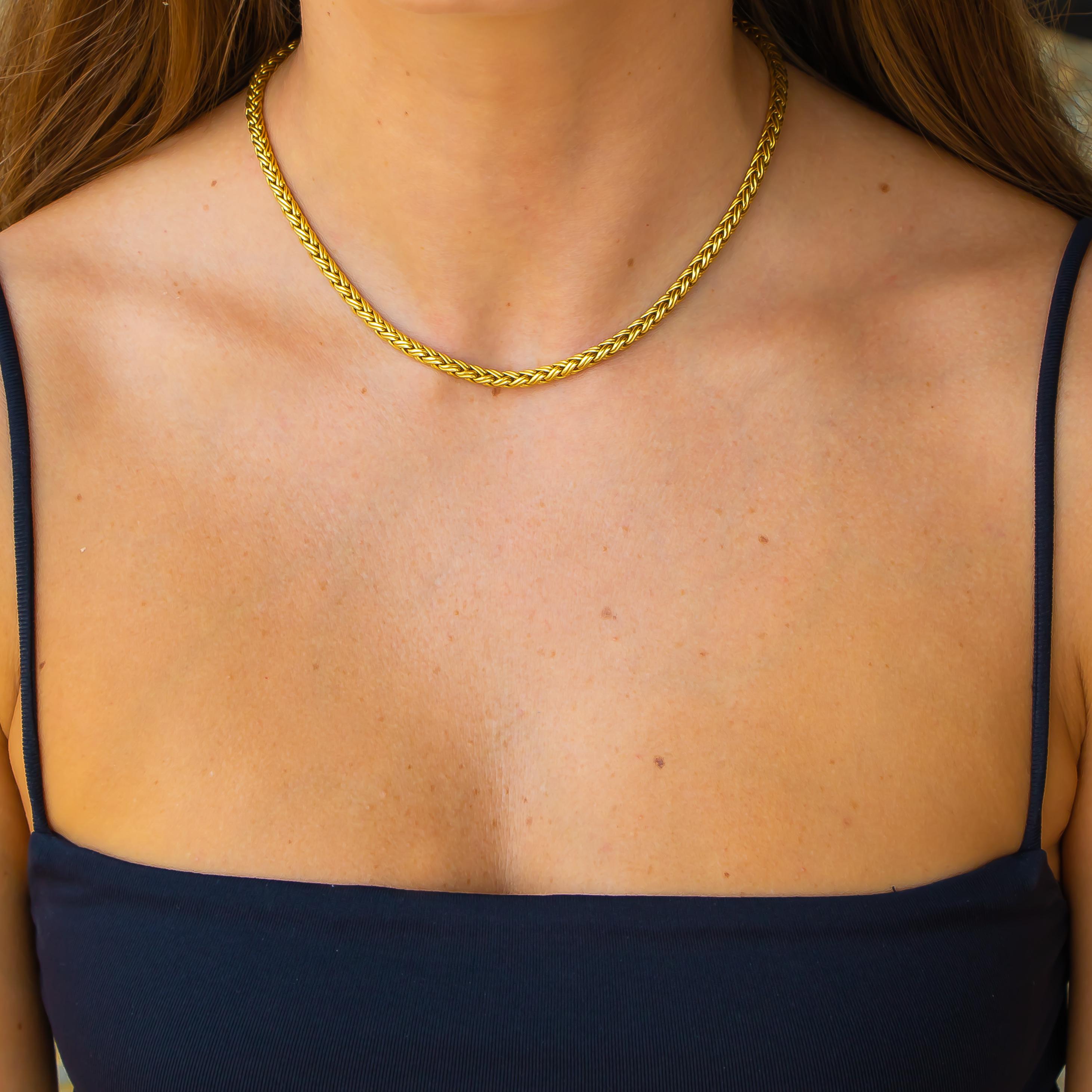 Women's or Men's Tiffany & Co. 18 Karat Yellow Gold Necklace 26.40 Grams