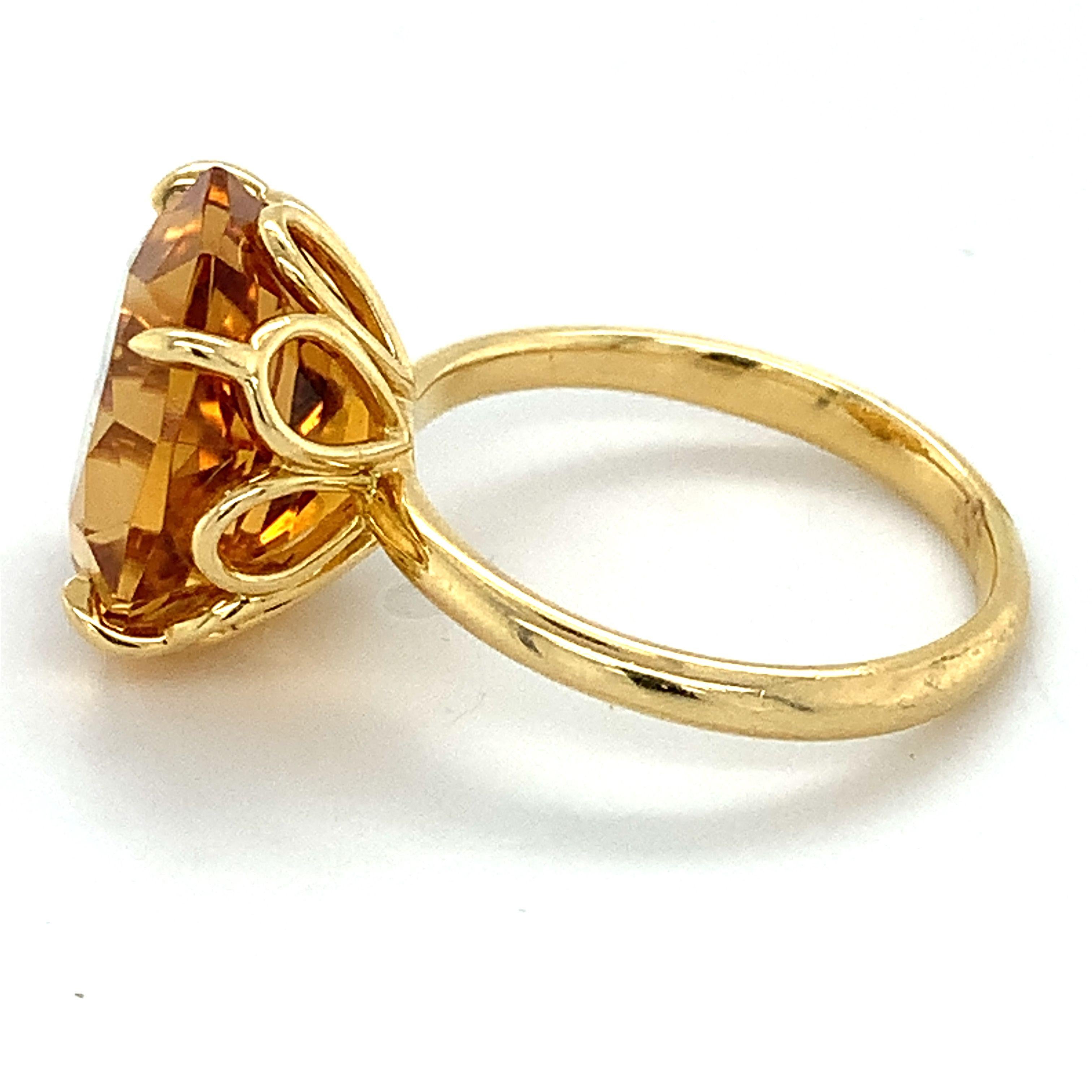 Tiffany & Co. 18k Yellow Gold Octagon Cut Orange Citrine Solitaire Ring 2