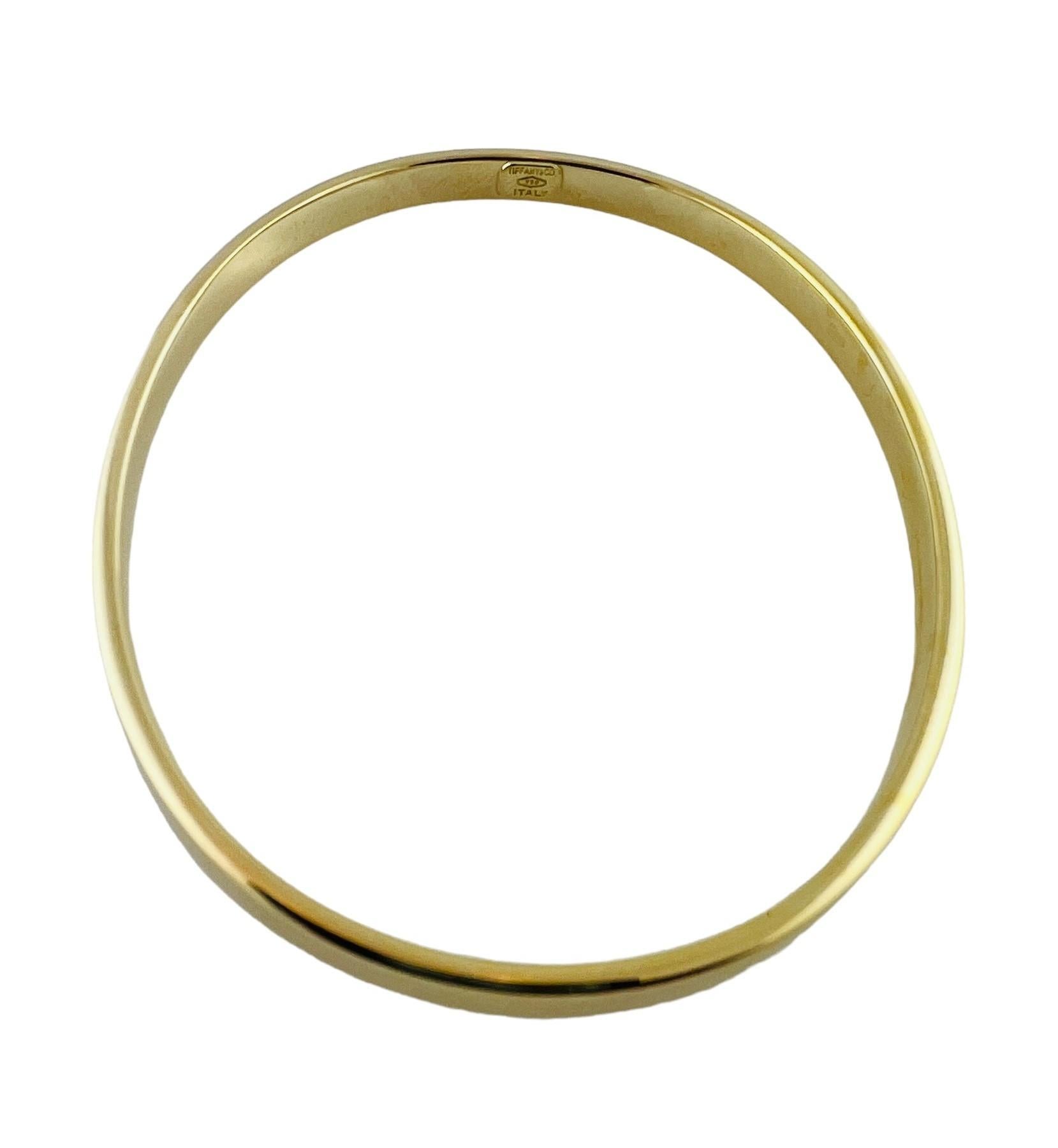 Tiffany & Co. 18K Yellow Gold Oval Bangle Bracelet #16676 In Good Condition In Washington Depot, CT