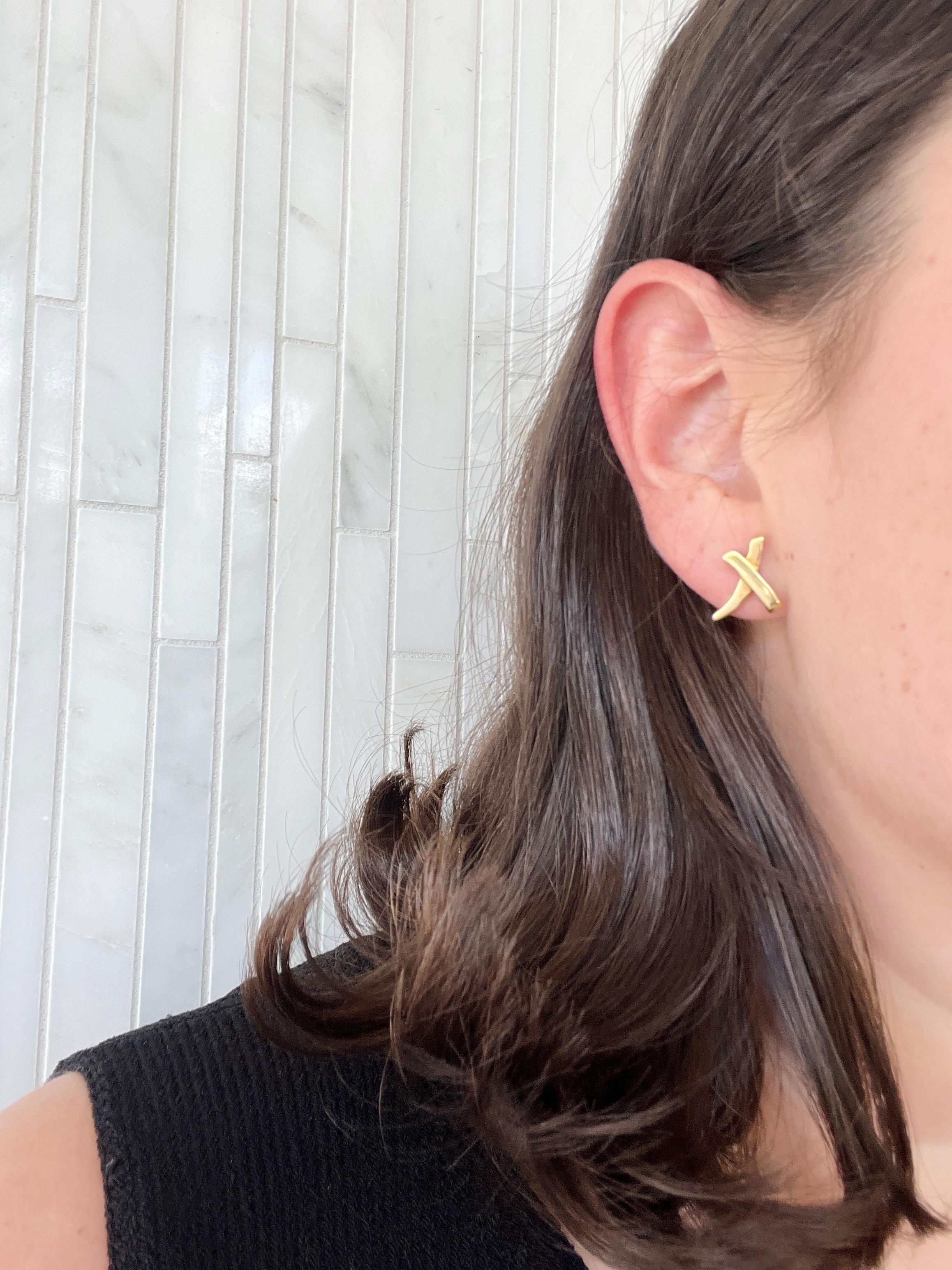 tiffany x earrings gold