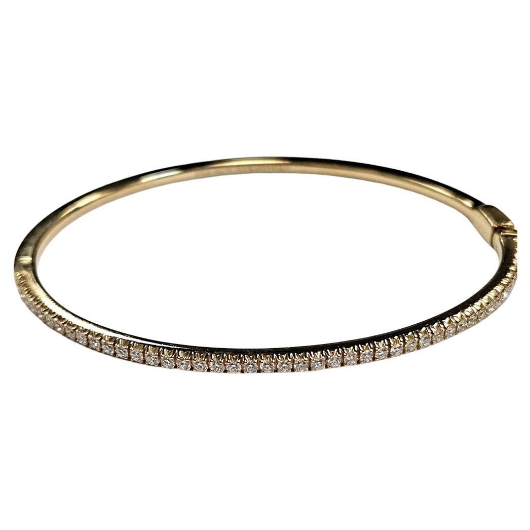 Tiffany & Co. Bracelet en or jaune 18k Pavé de diamants, fait en Italie