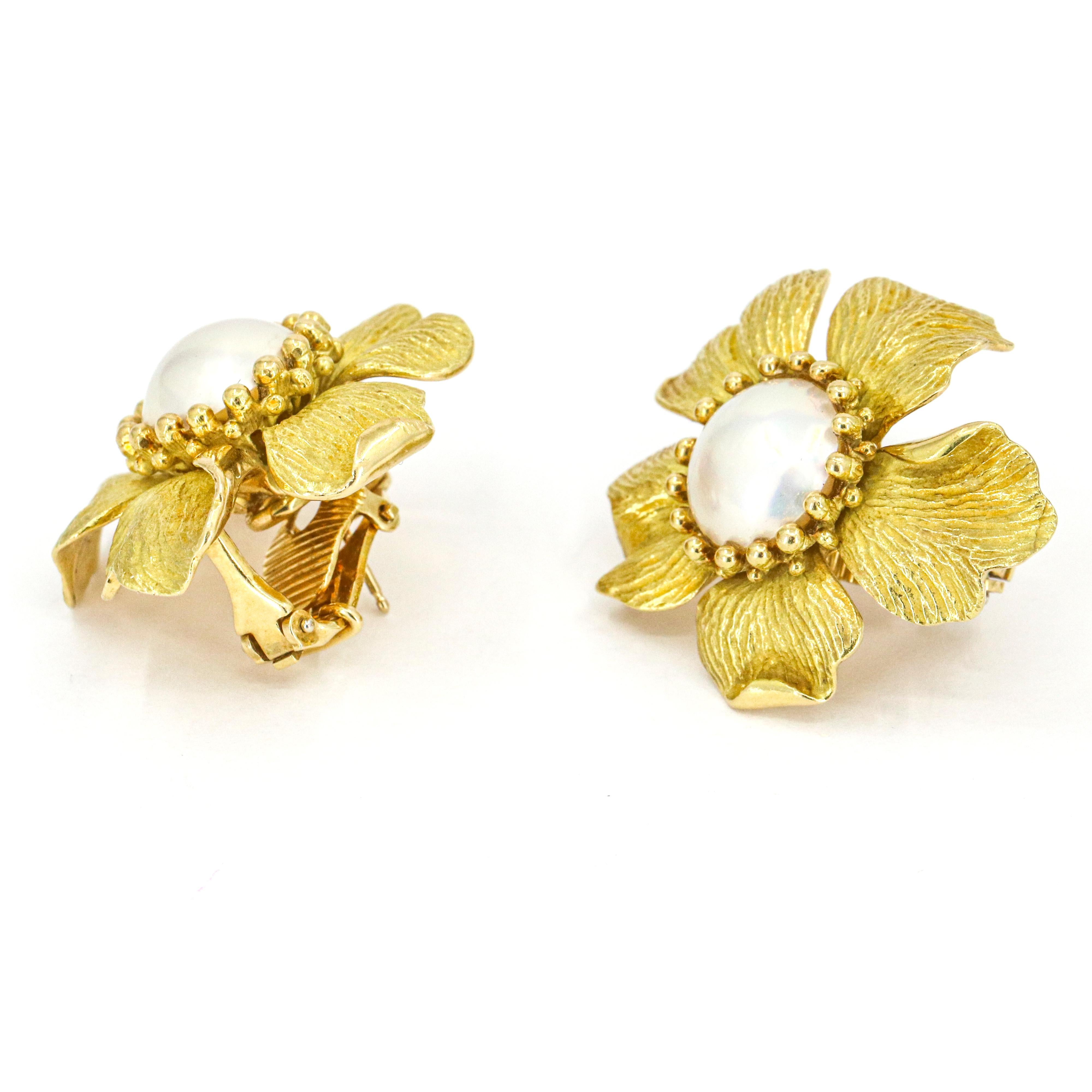 Tiffany & Co. 18 Karat Yellow Gold Pearl Rose Flower Earrings For Sale 1