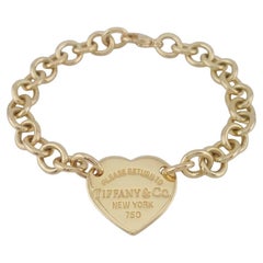 Bracelet à maillons « Return To Tiffany » avec pendentif en forme de cœur, en or jaune 18 carats, de Tiffany & Co.