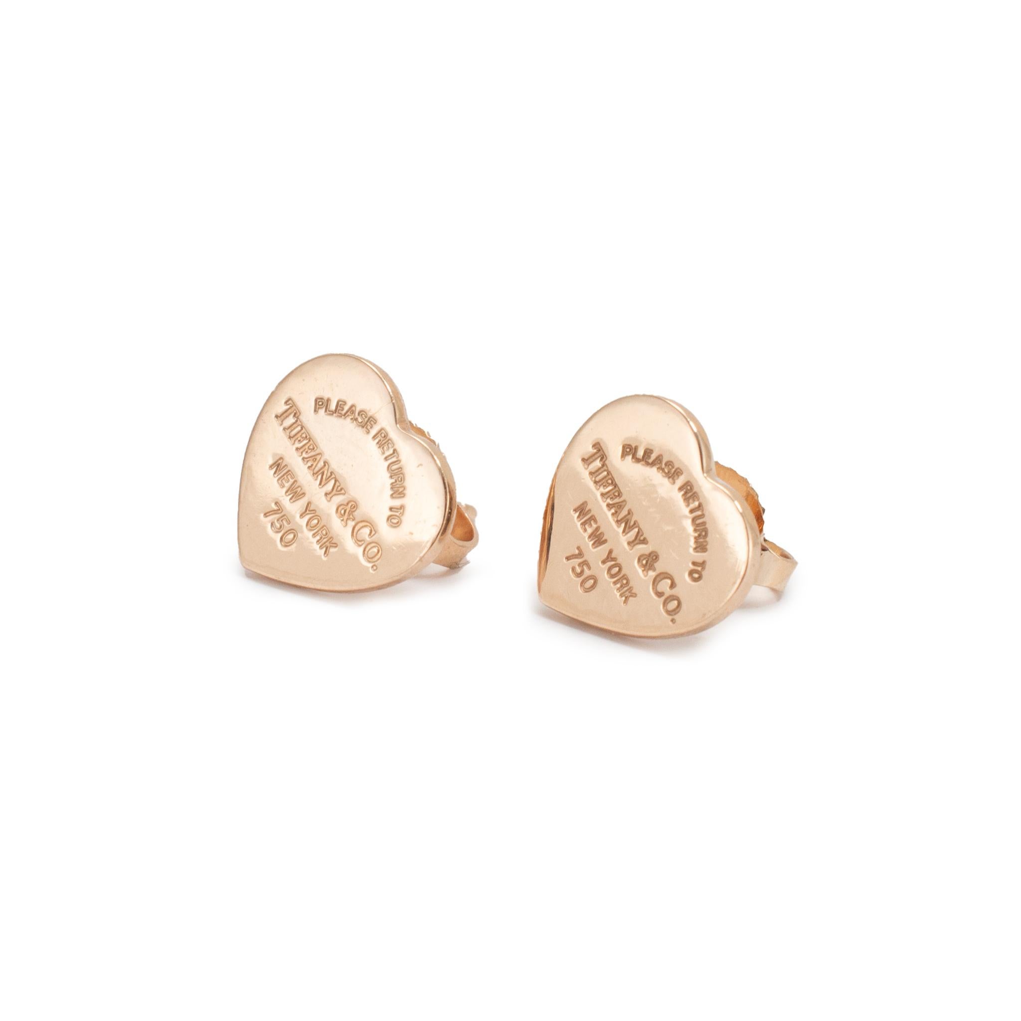 Tiffany & Co. 18K Gelbgold Zurück zu Tiffany Heart Tag Stud Earrings im Zustand „Hervorragend“ im Angebot in Houston, TX