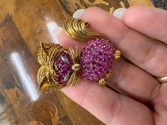 TIFFANY & CO. 18k Yellow Gold, Ruby & Diamond Cat Clip Pin Brooch Vintage 1960s