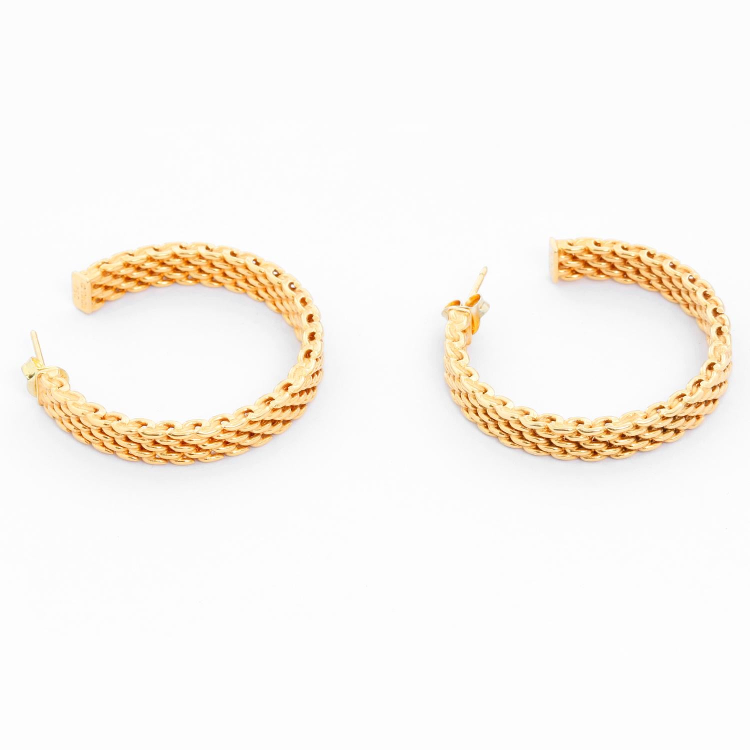 Tiffany & Co. 18K Yellow Gold Somerset Mesh Hoops - Large 1.44 inch gold mesh hoops. Width 4mm. Hallmarked; Tiffany & Co. 750. Pre-owned with Tiffany box. 