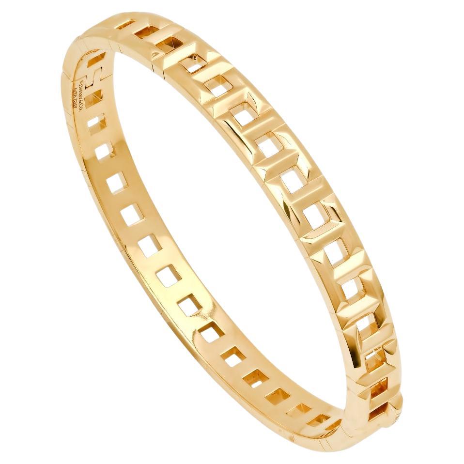 TIFFANY & Co. 18K Yellow Gold T True Narrow Hinged Bangle