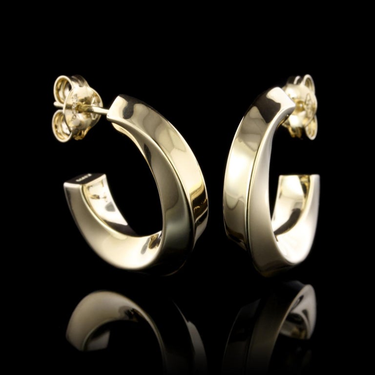 Tiffany and Co. 18 Karat Yellow Gold Twist Hoop Earrings at 1stDibs