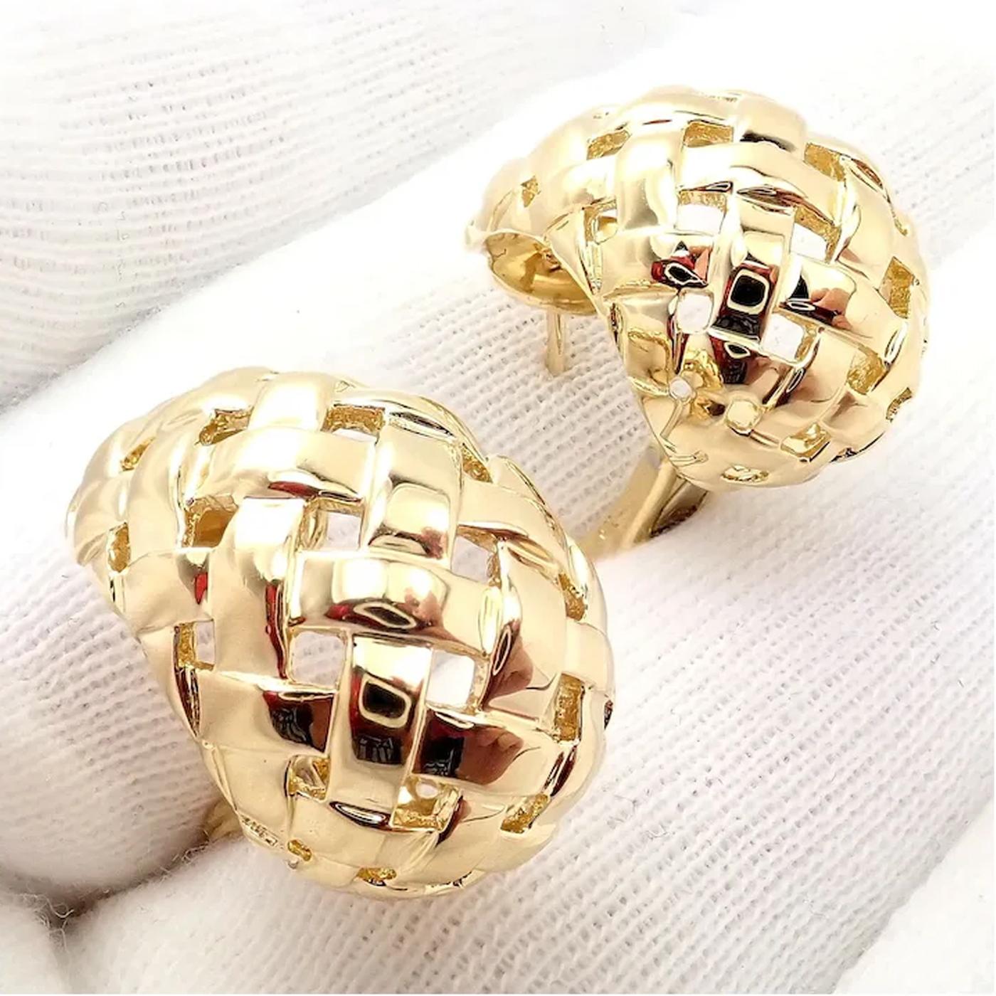 Boucles d'oreilles Vannerie Basket Weave rare et authentique en or jaune 18 carats Tiffany & Co. en vente 3