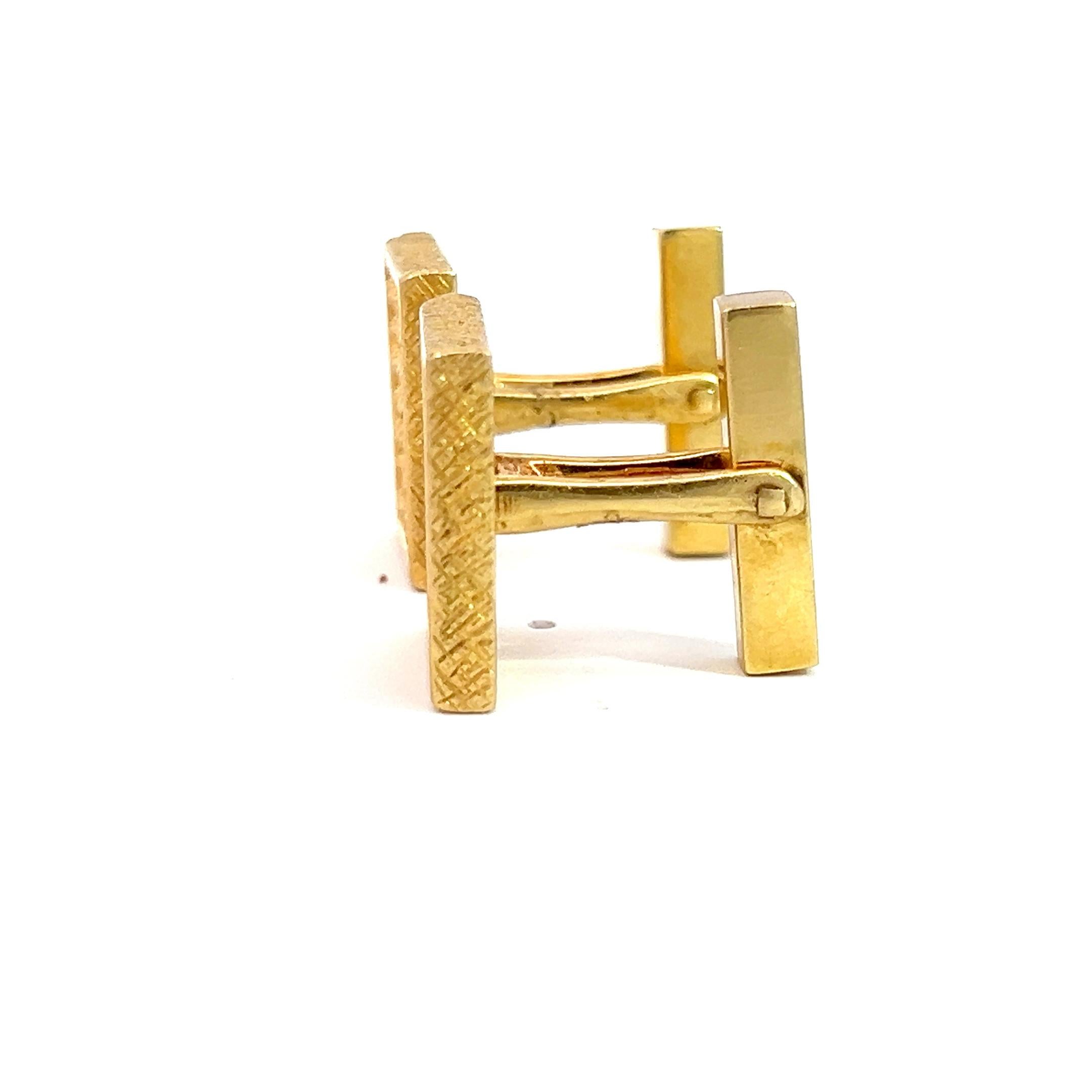 Femenino o masculino Gemelos Tejidos Tiffany & Co. de oro amarillo de 18 quilates en venta