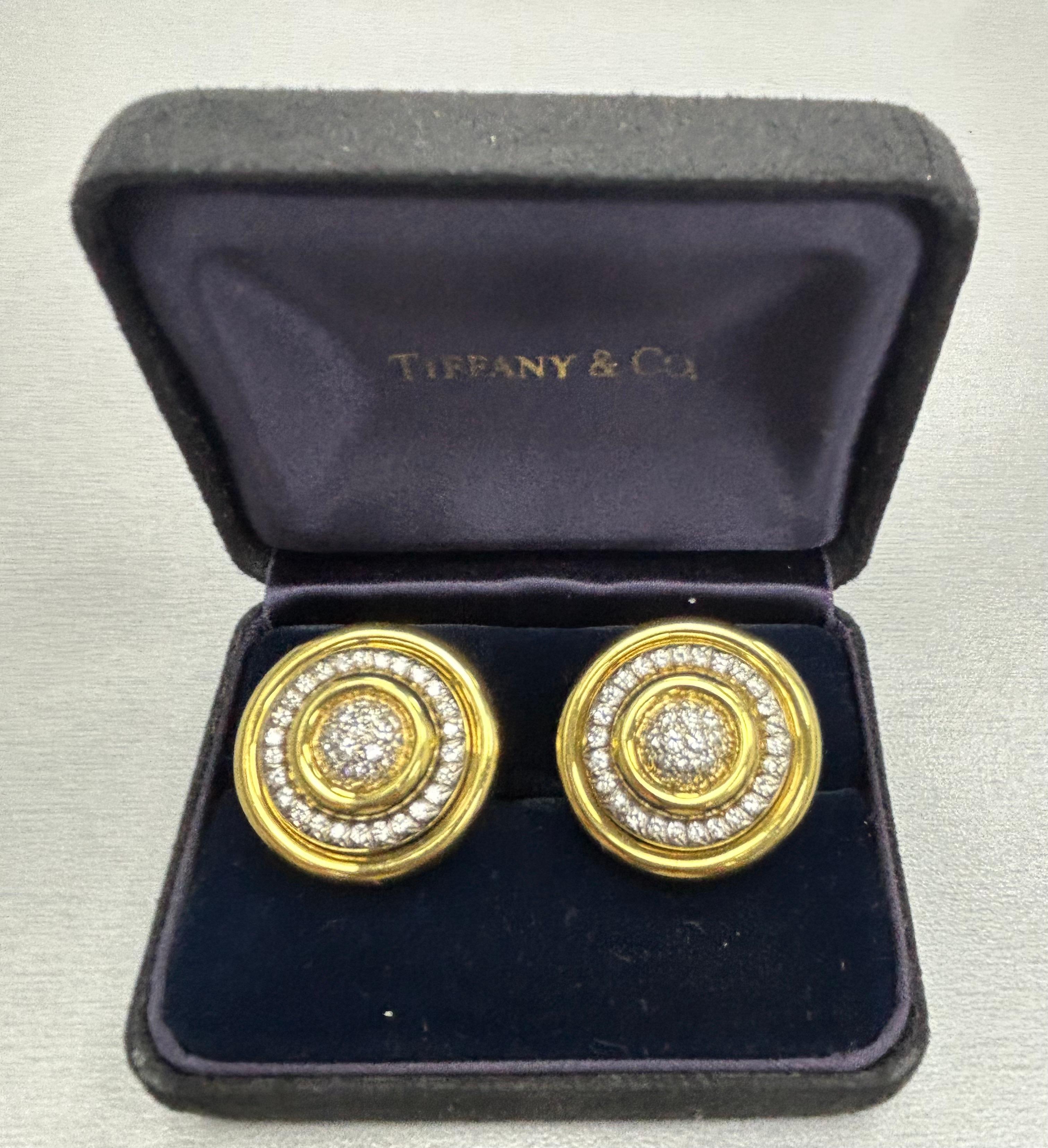 Tiffany & Co 18k YG Diamant-Ohrringe mit Diamanten im Zustand „Hervorragend“ im Angebot in New York, NY