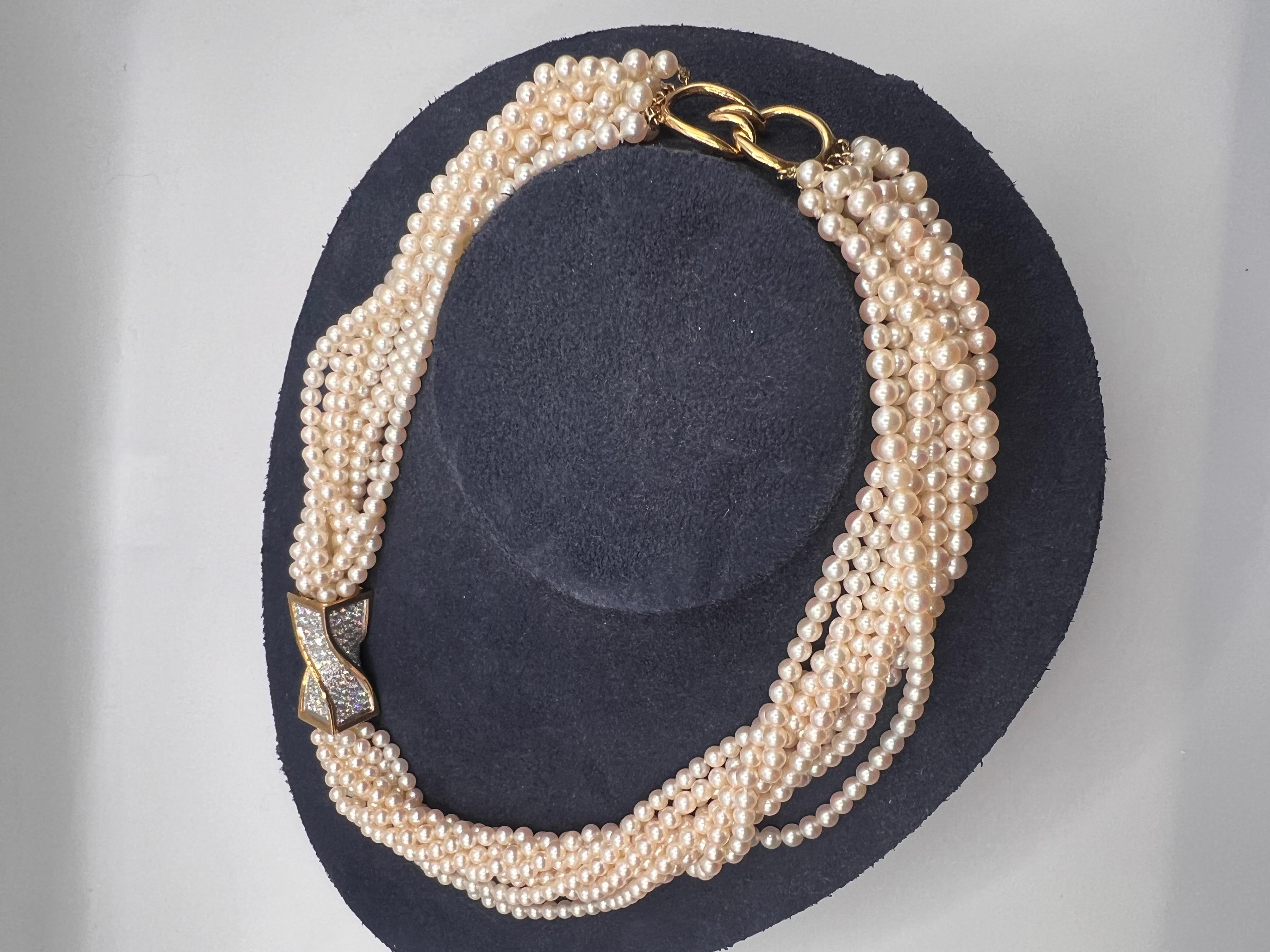 Tiffany & Co. girocollo a perle ritorte in oro 18kt, diamanti e perle in vendita 3