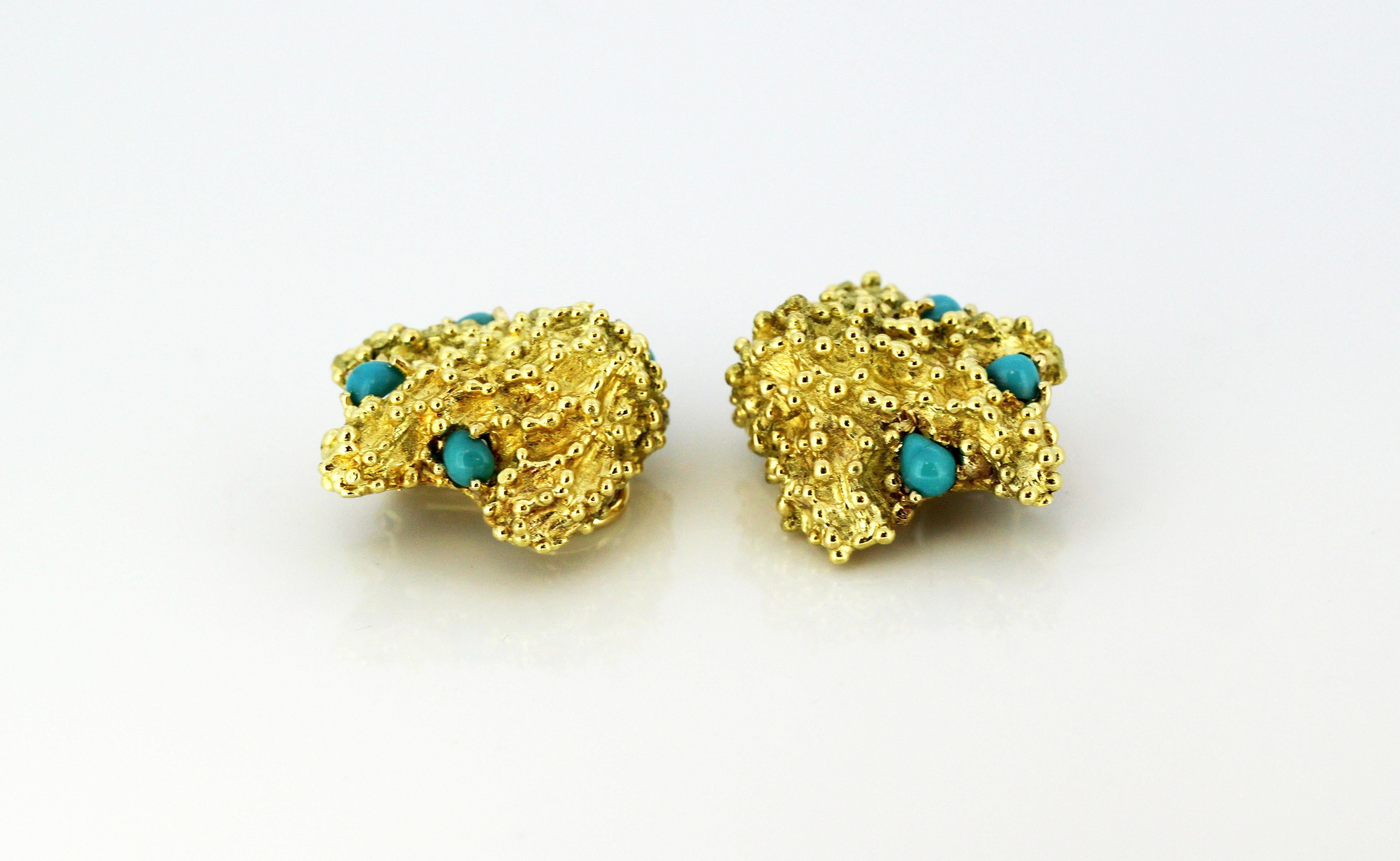 Tiffany & Co., 18 Karat Gold Ladies Clip-On Earrings with Turquoise, Italy 1990s 1